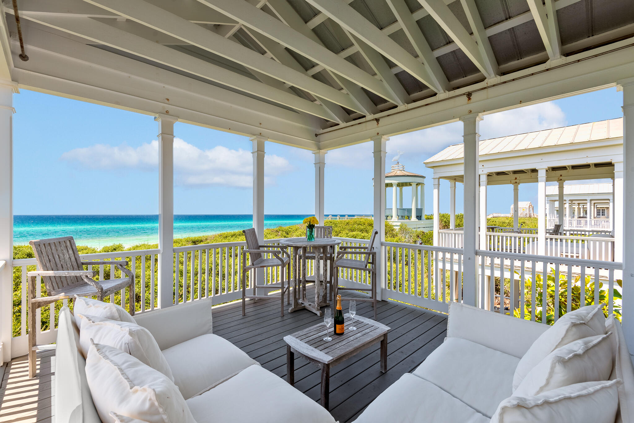 SEASIDE 17 - Residential
