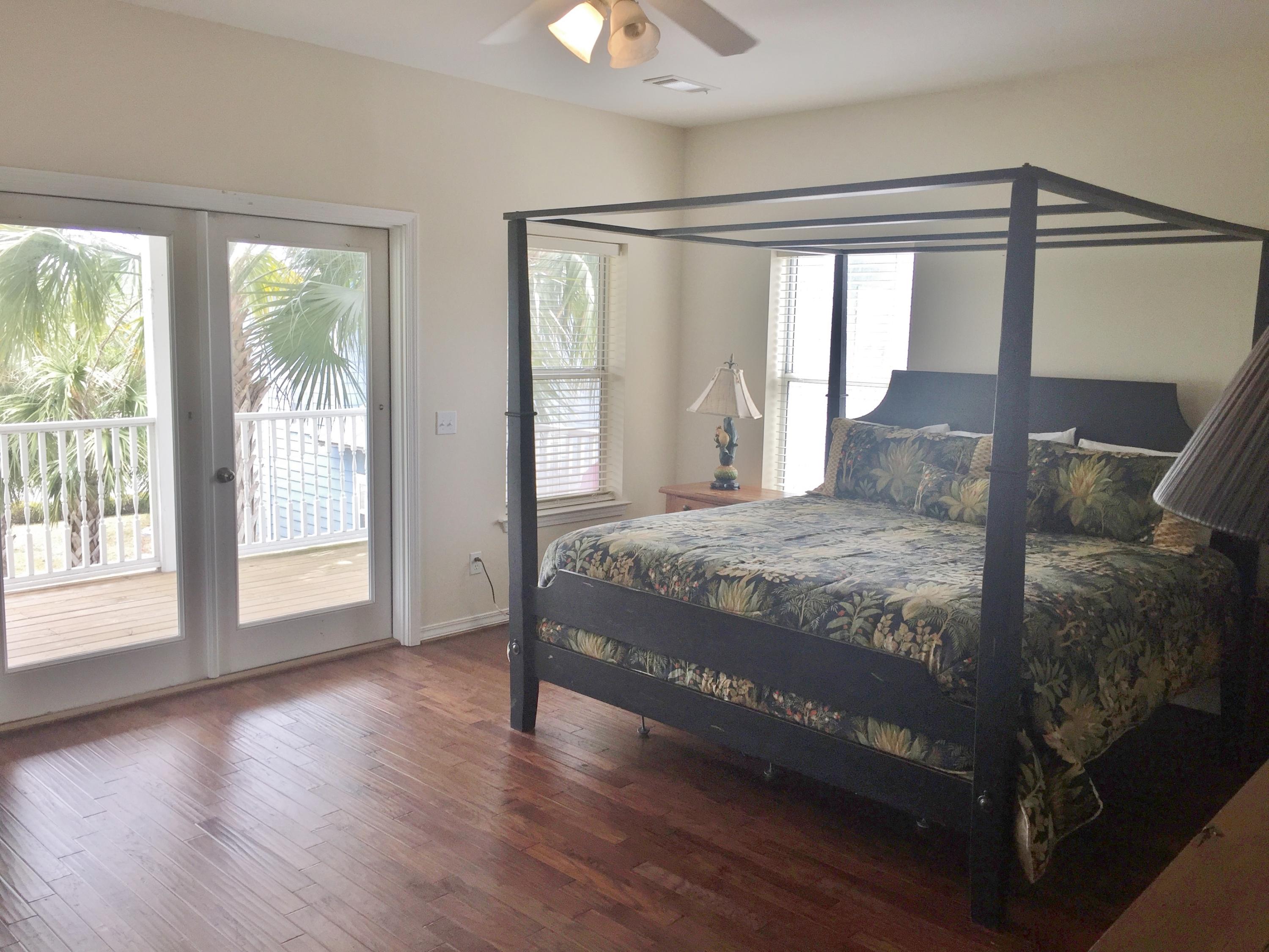 CRYSTAL BEACH - Residential