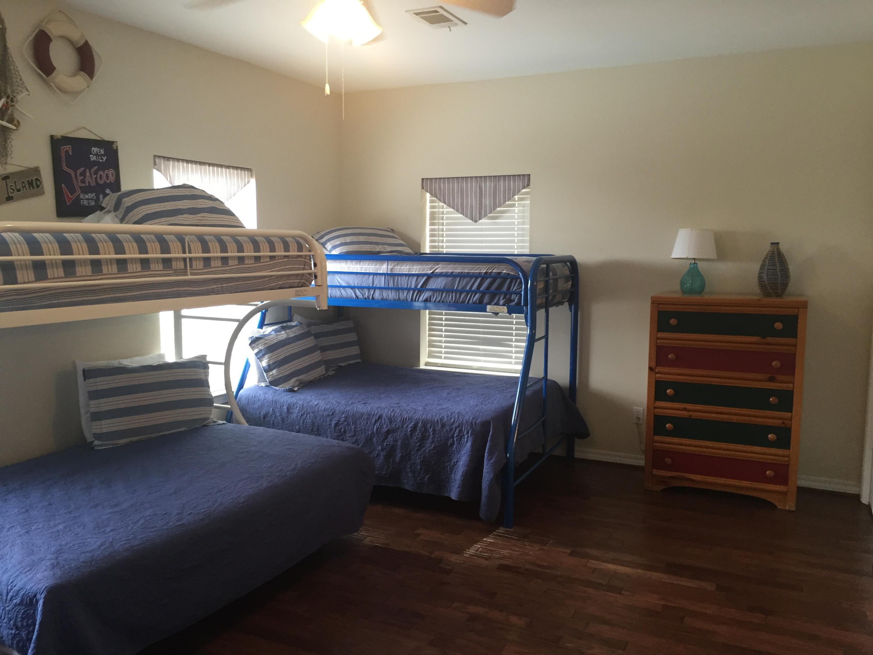 CRYSTAL BEACH - Residential