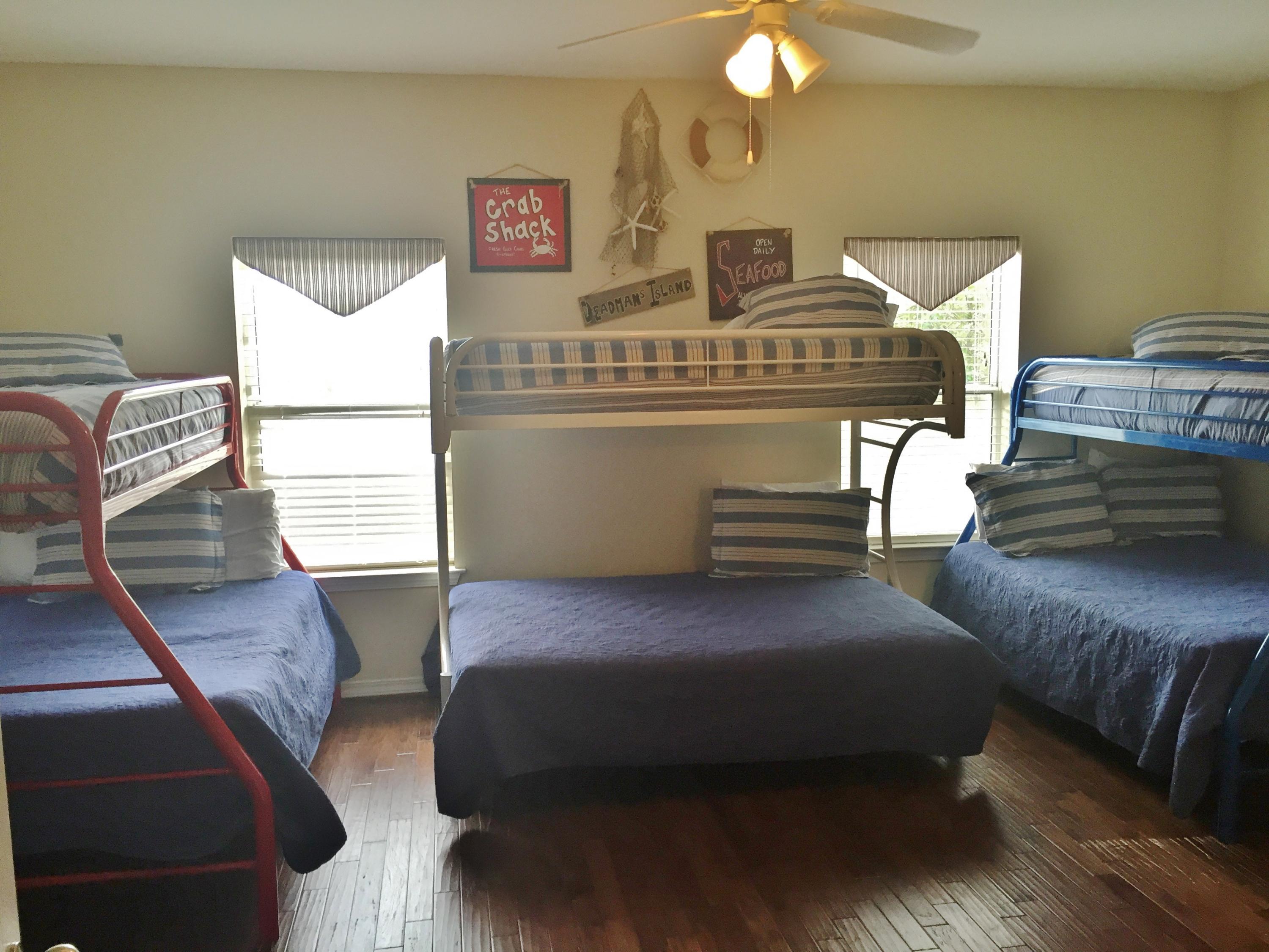 CRYSTAL BEACH - Residential