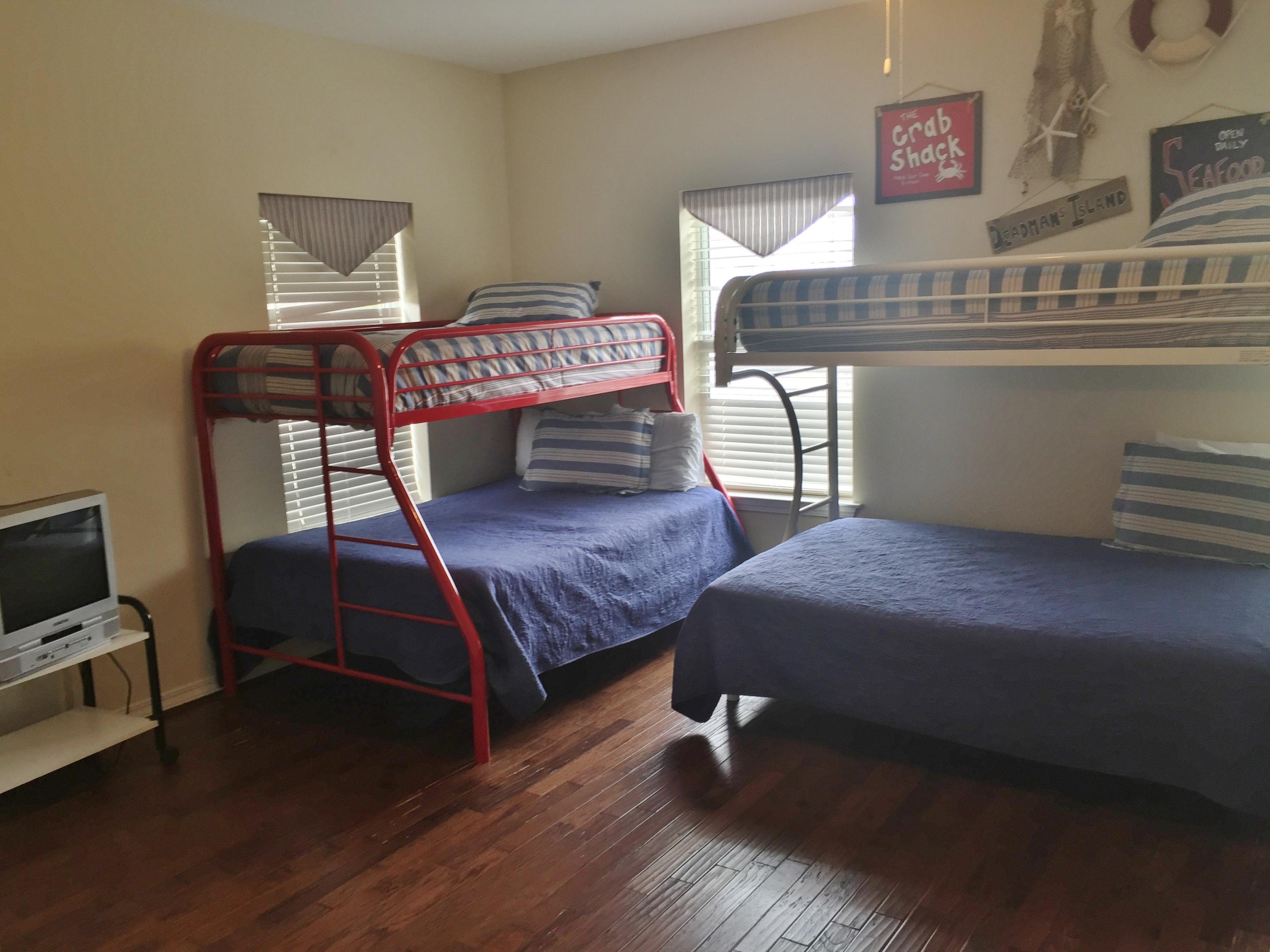 CRYSTAL BEACH - Residential