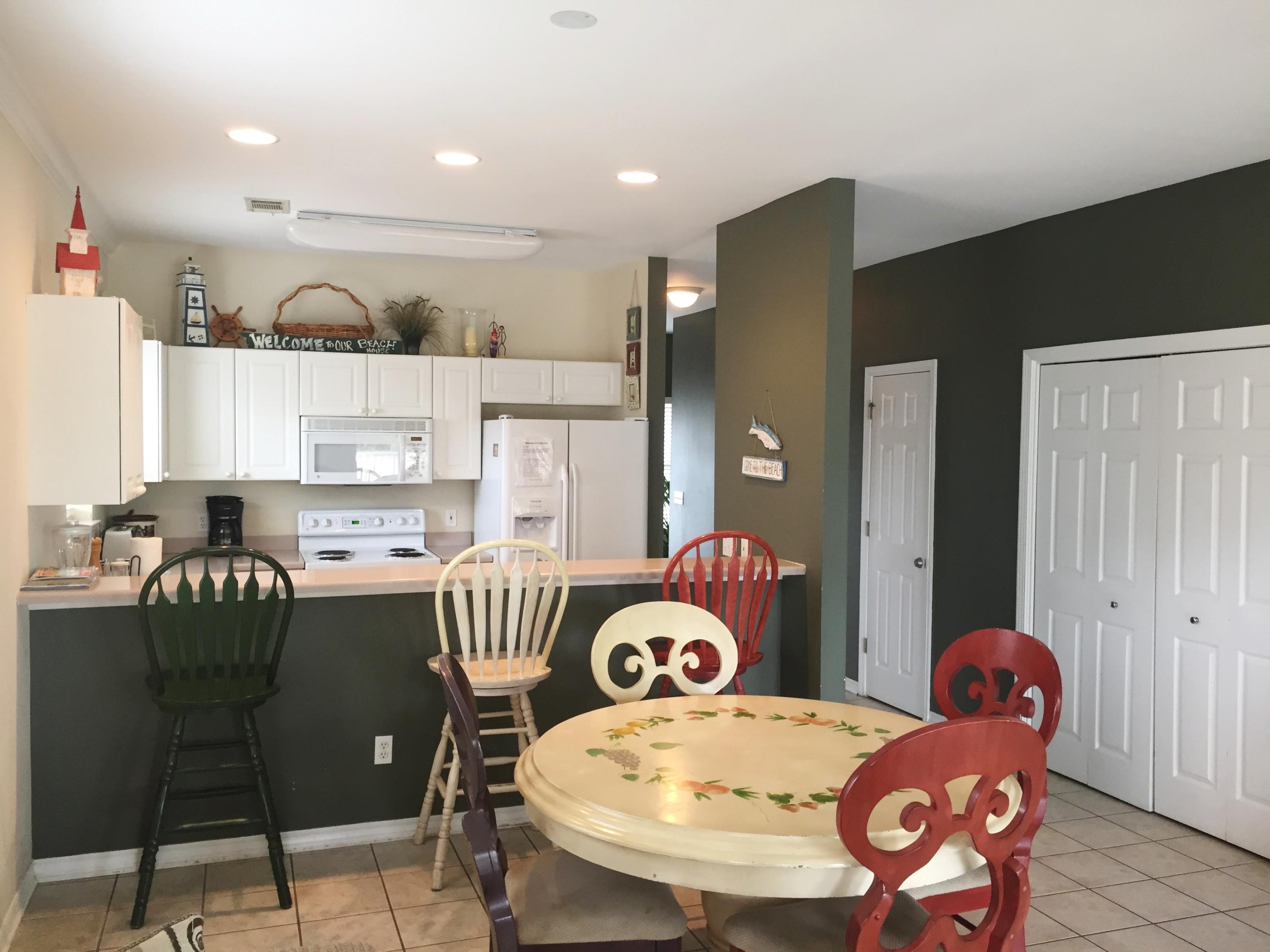 CRYSTAL BEACH - Residential