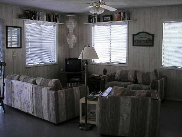 GULF LAKE BEACHES ESTATES - Residential