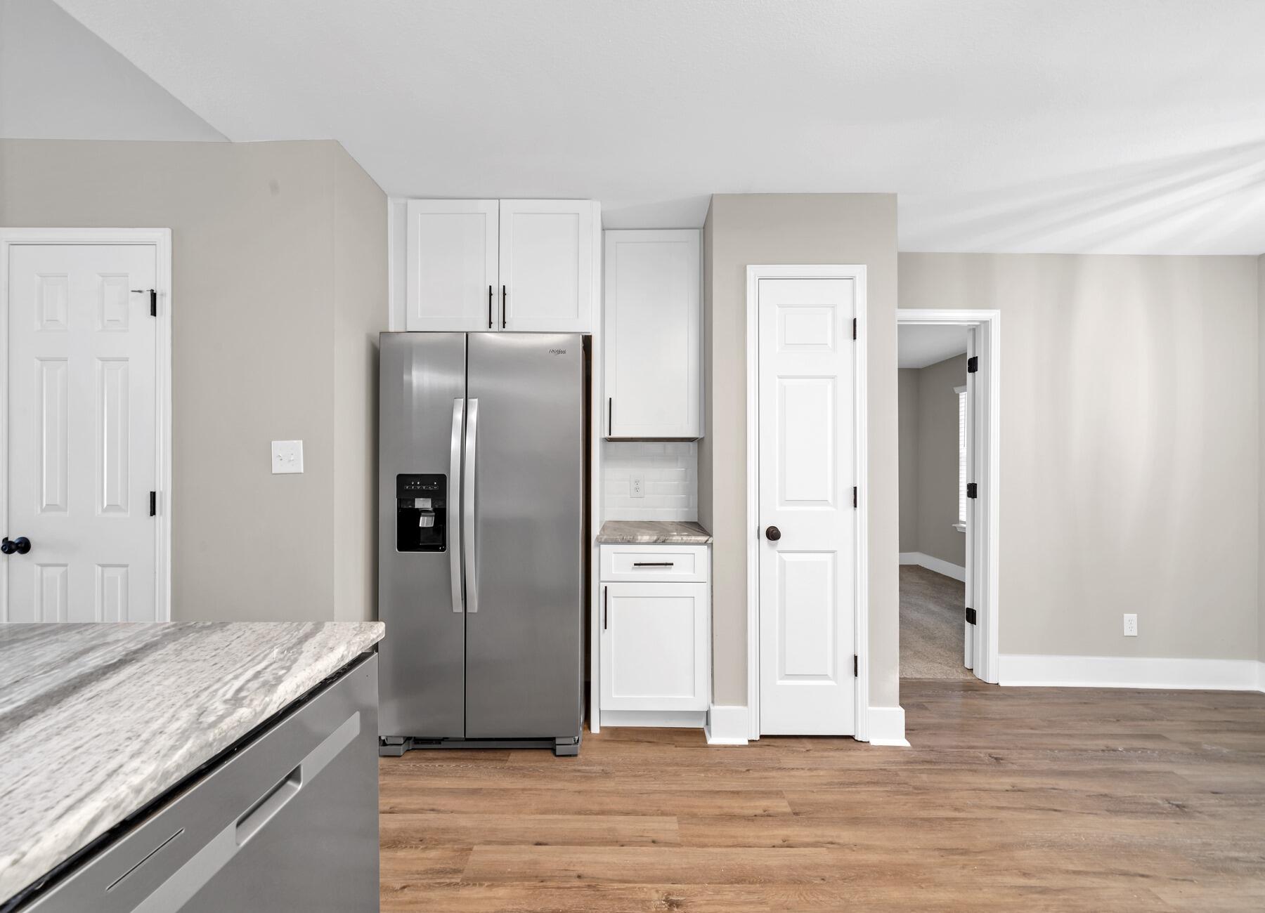 TIGER LAKE - Residential