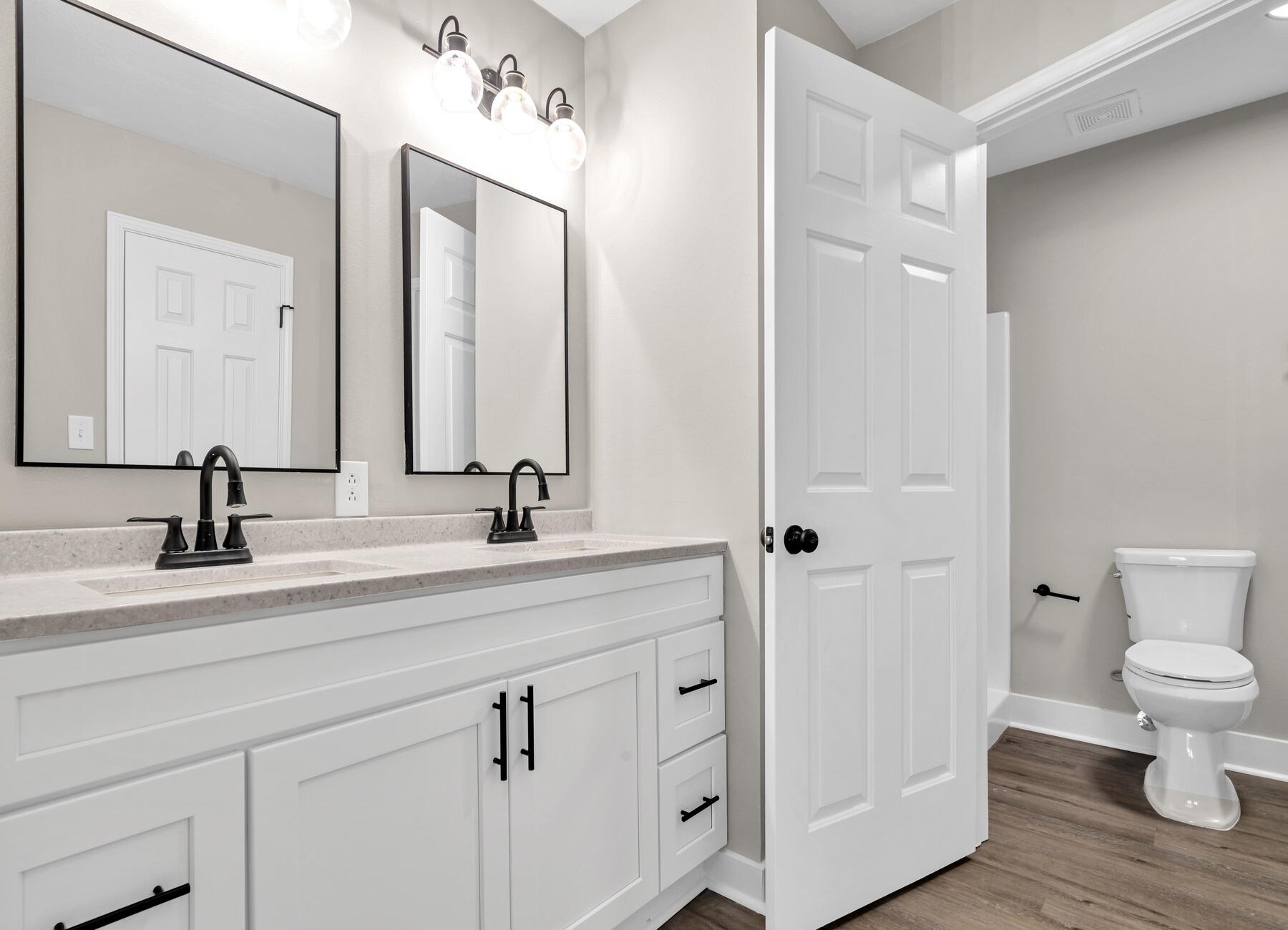 TIGER LAKE - Residential