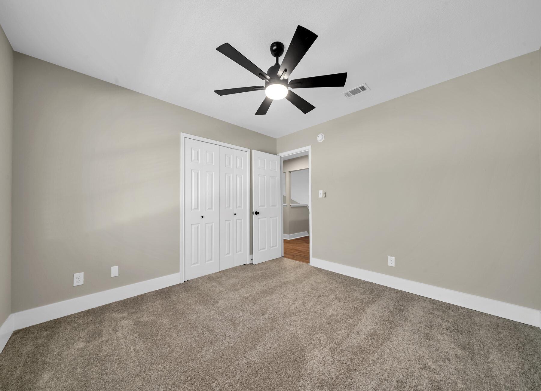 TIGER LAKE - Residential