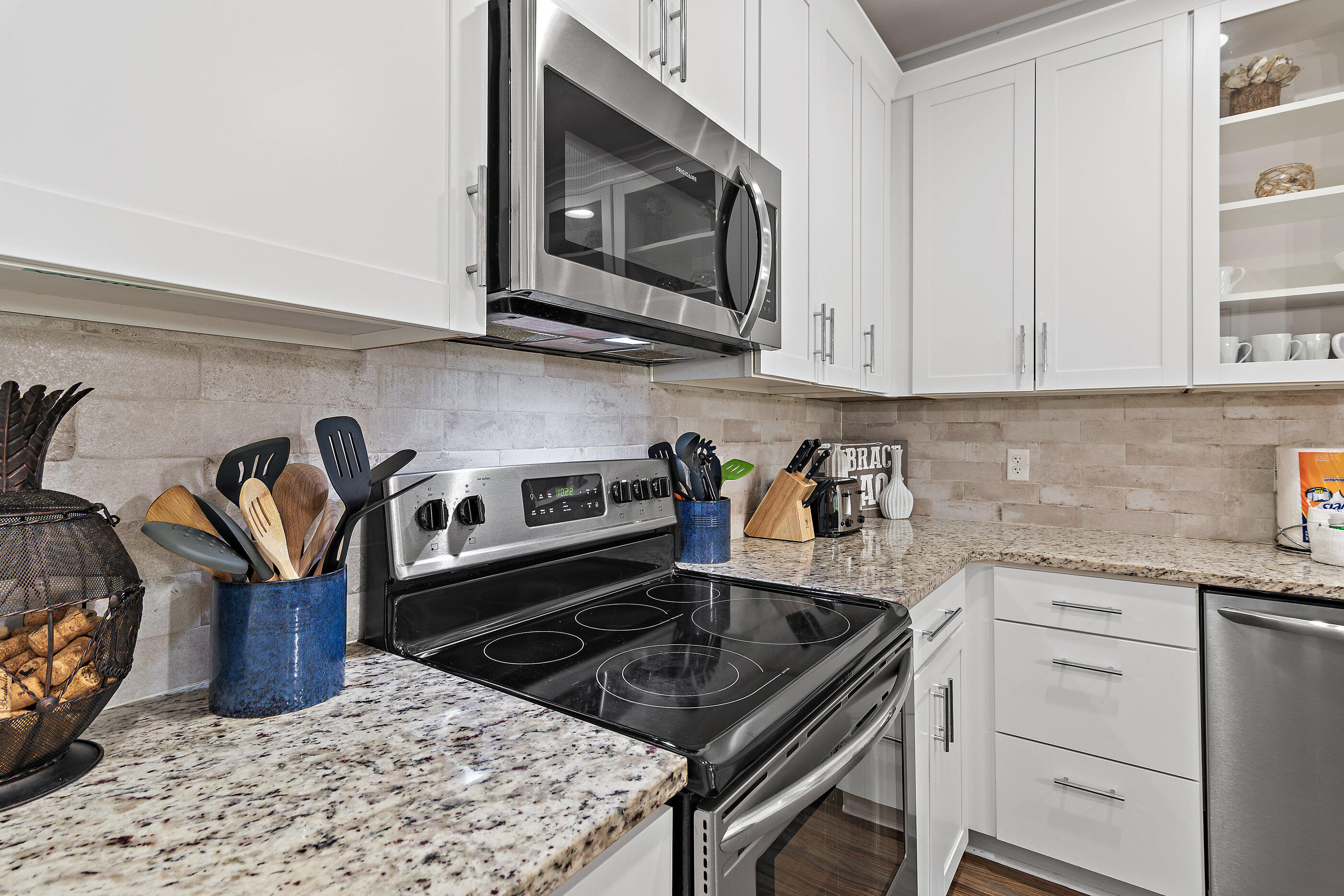 Driftwwod Drive Townhomes - Residential