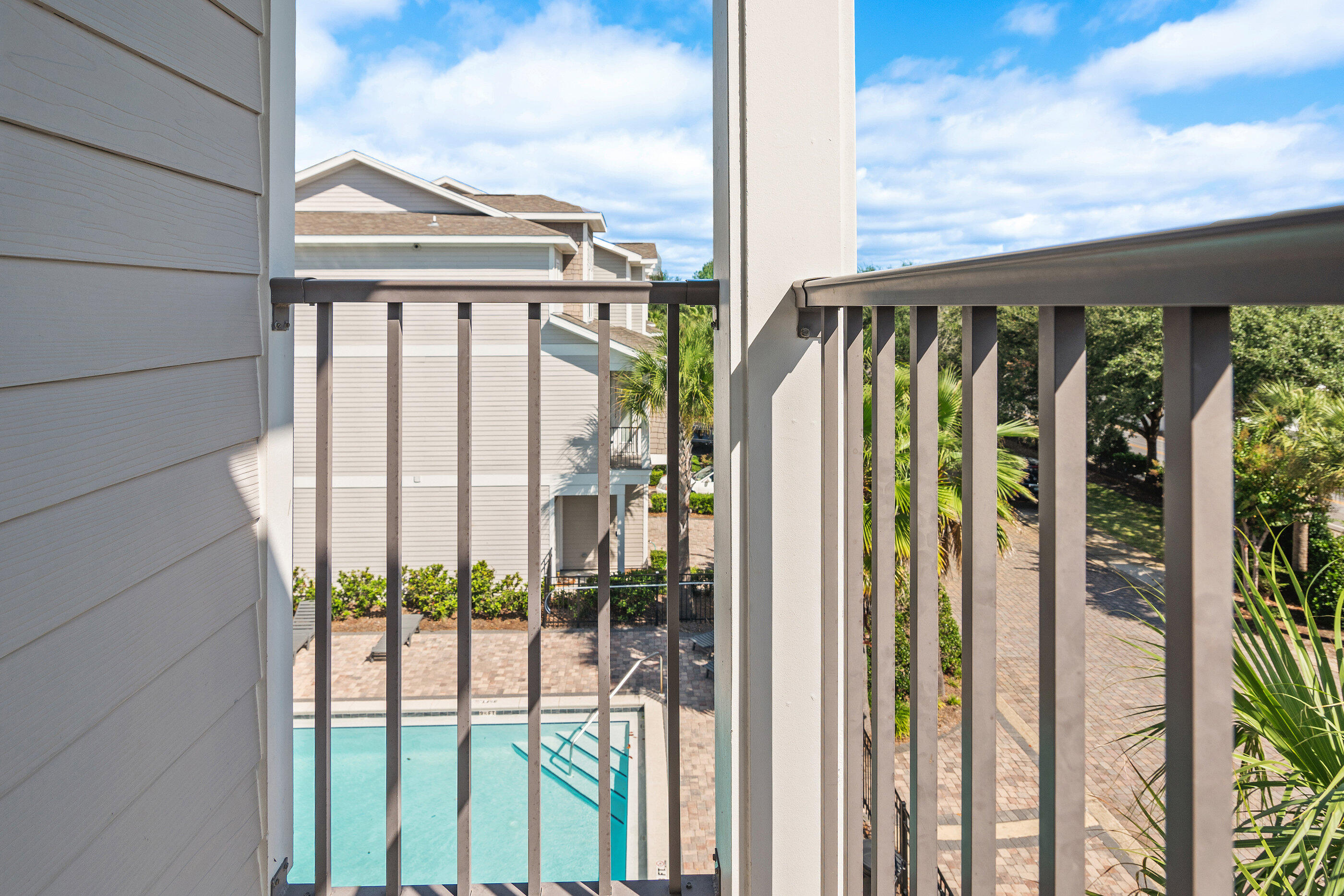 Driftwwod Drive Townhomes - Residential