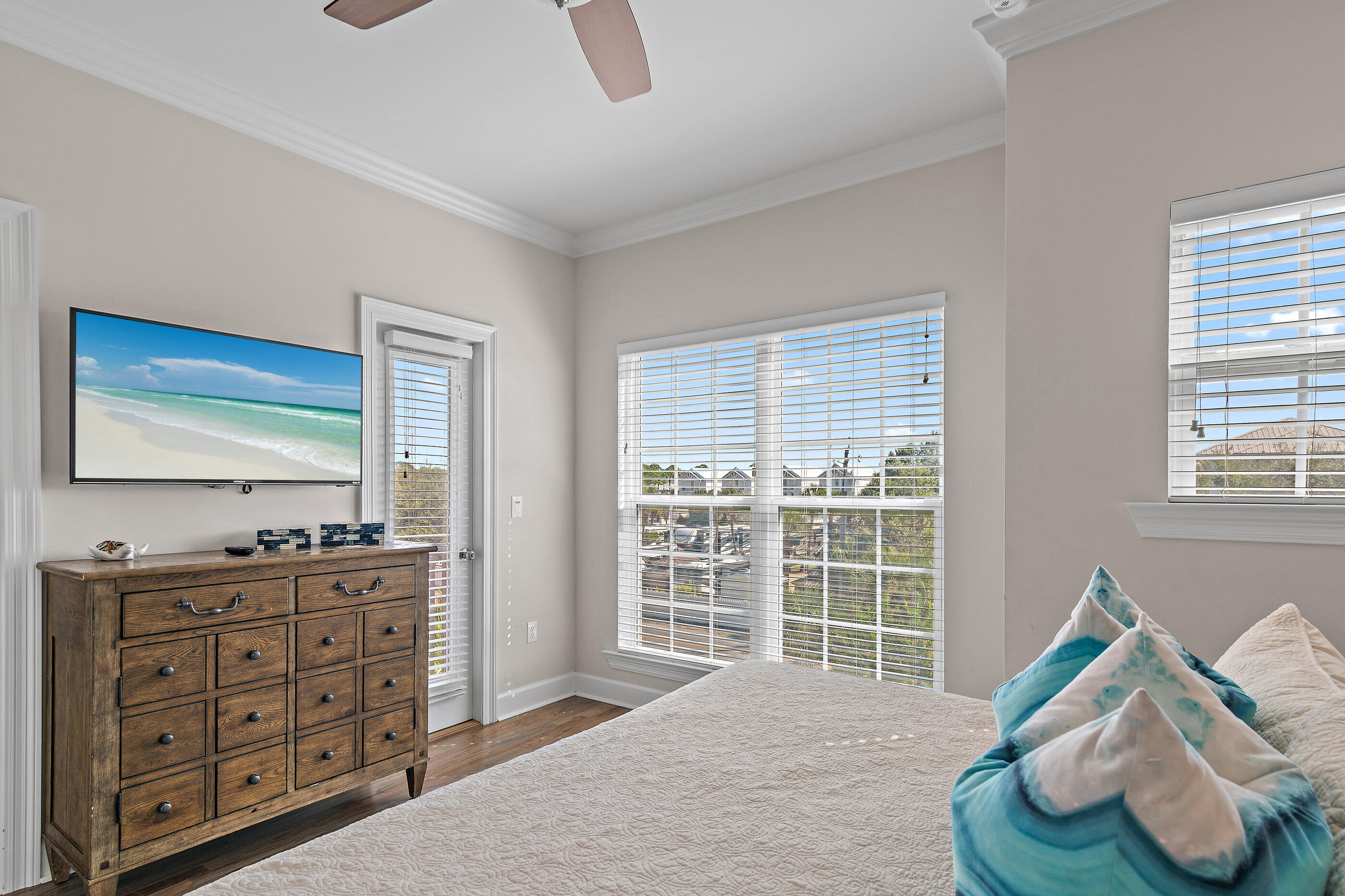 Driftwwod Drive Townhomes - Residential
