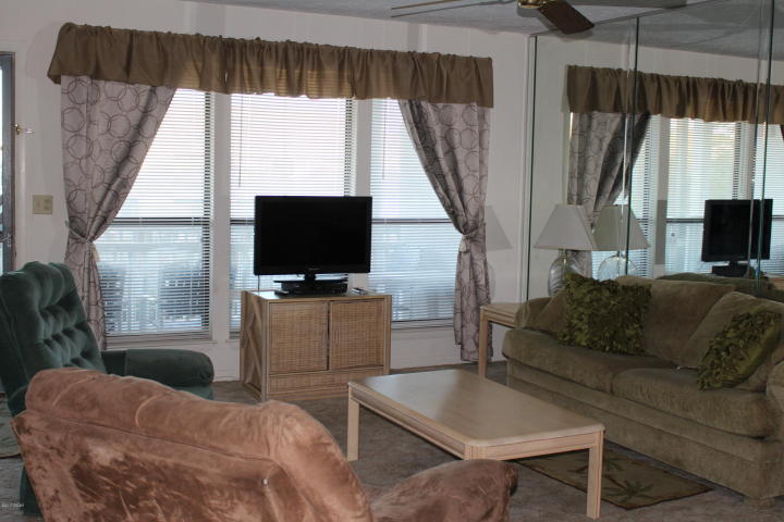 SOUTHWIND 3 CONDO - Residential