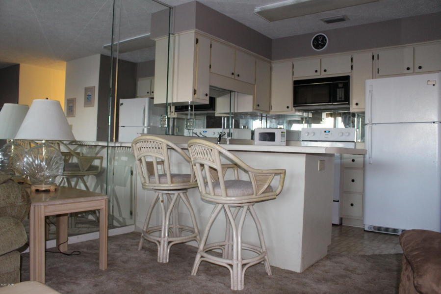 SOUTHWIND 3 CONDO - Residential