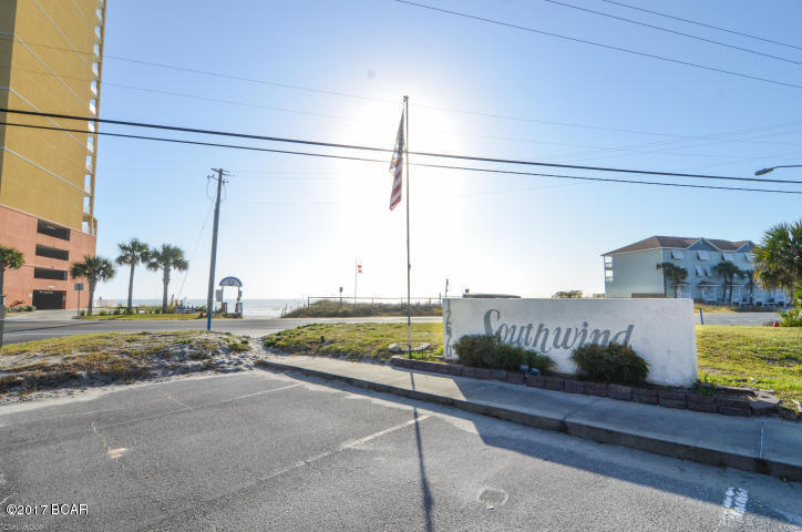 SOUTHWIND 3 CONDO - Residential