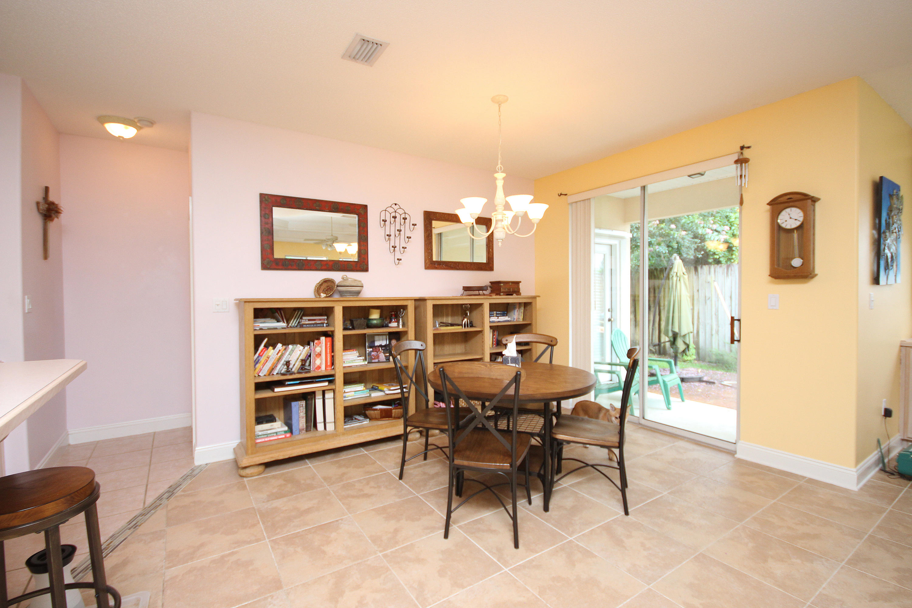 FOUNTAINVIEW - Residential