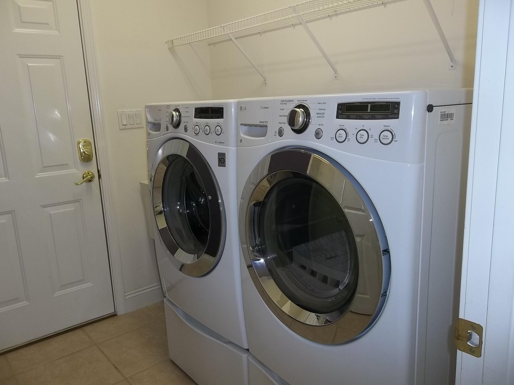 FOUNTAINVIEW - Residential