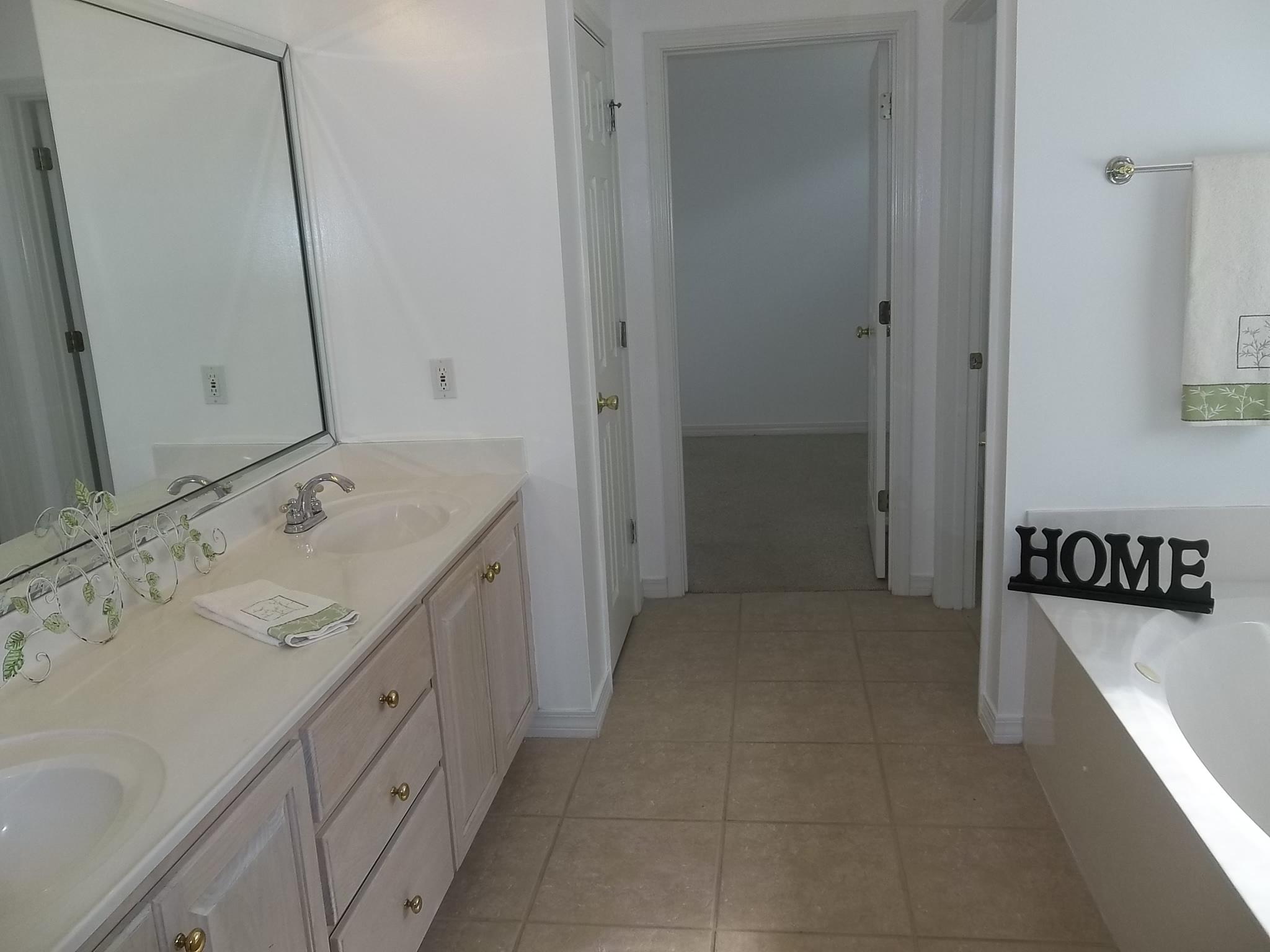 FOUNTAINVIEW - Residential