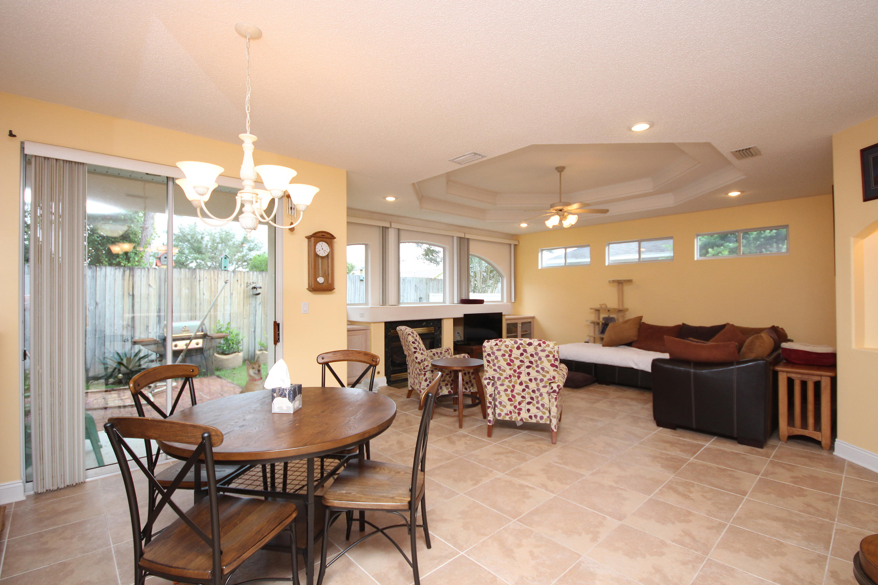 FOUNTAINVIEW - Residential