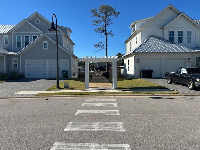 Daxton On The Bay - Residential