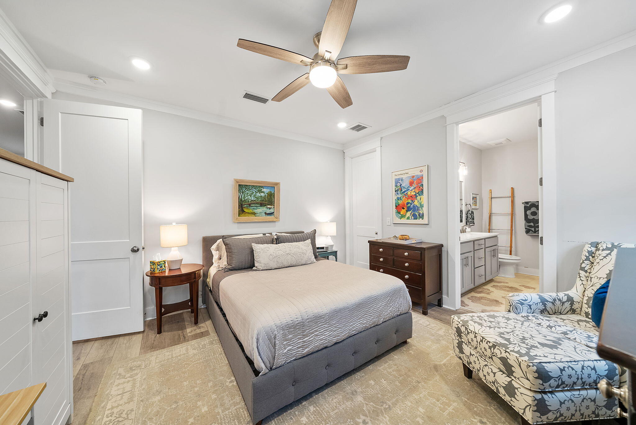 Daxton On The Bay - Residential