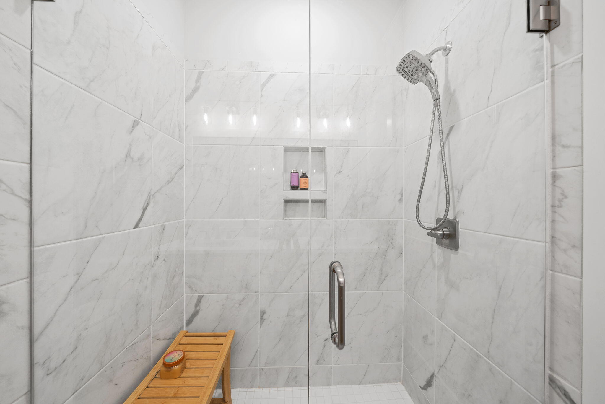 Daxton On The Bay - Residential