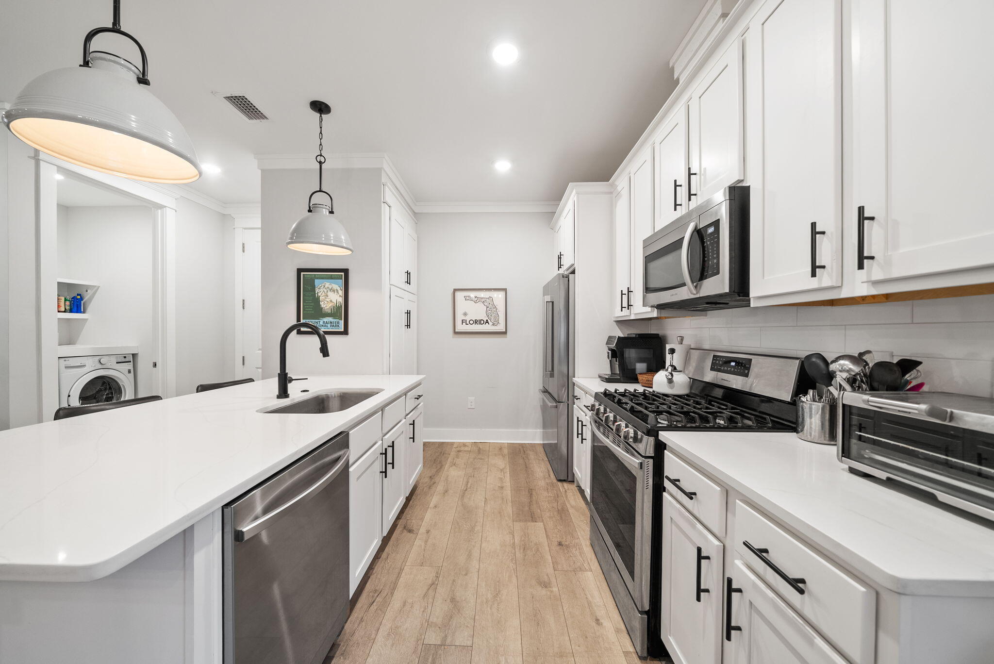 Daxton On The Bay - Residential