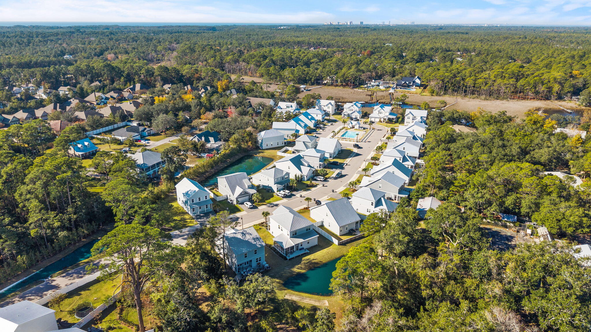 Daxton On The Bay - Residential