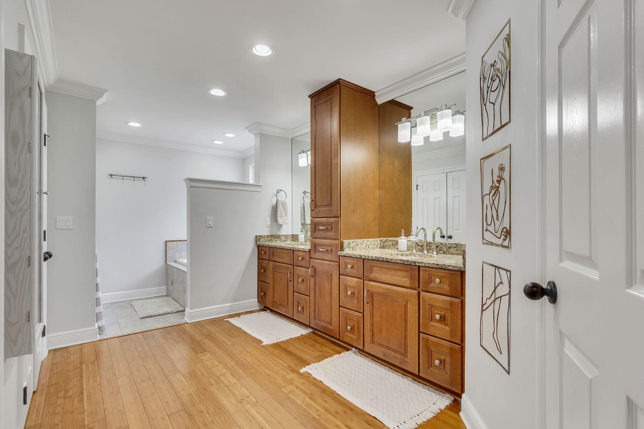 BROOKE ESTATES PH I - Residential Lease