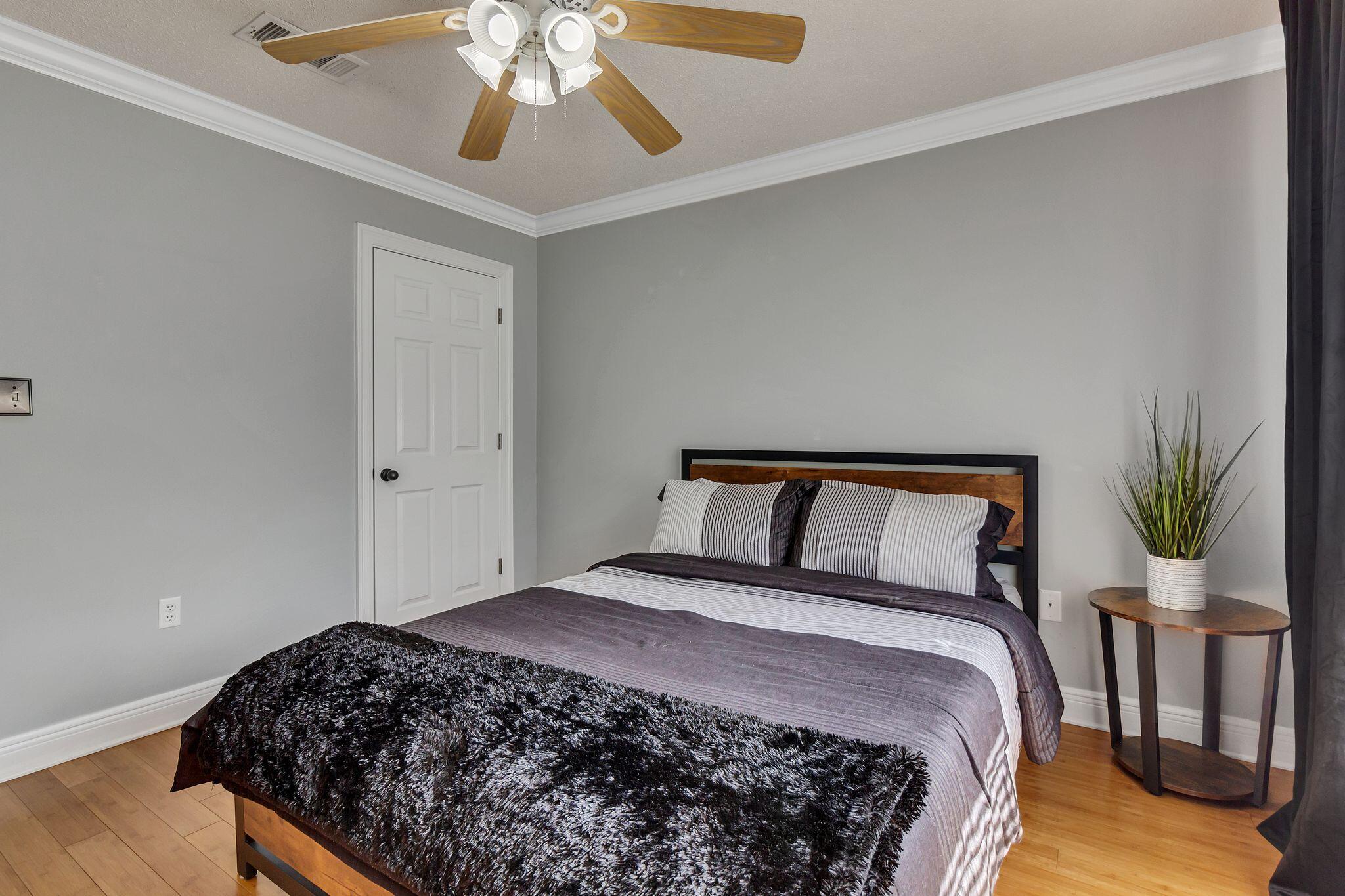 BROOKE ESTATES PH I - Residential Lease