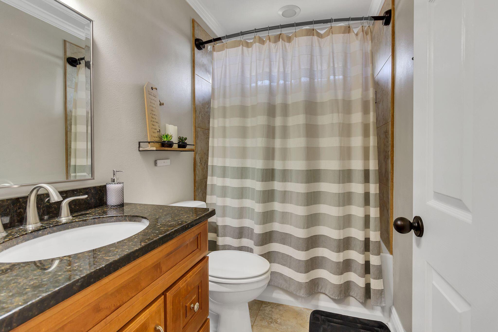 BROOKE ESTATES PH I - Residential Lease
