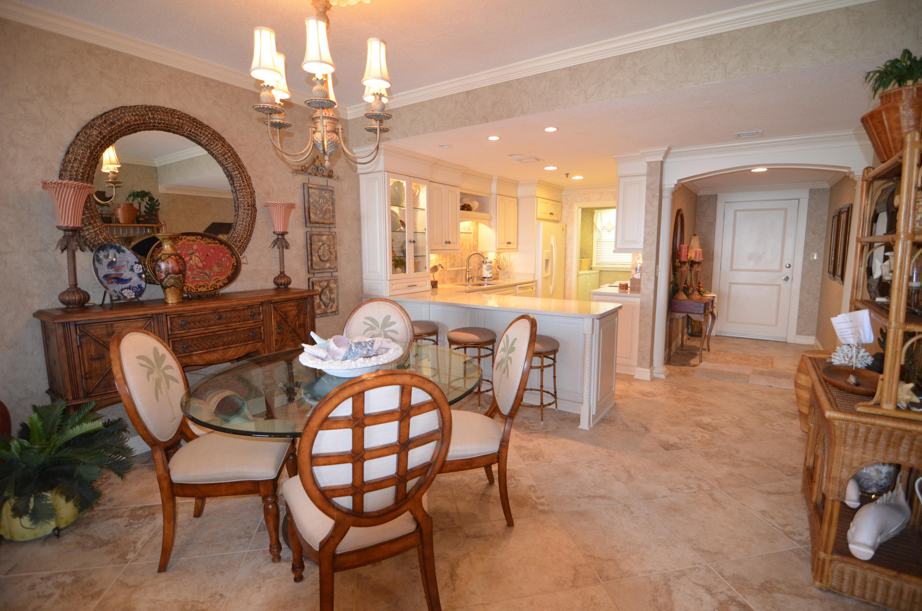 NAVARRE TOWERS CONDO - Residential