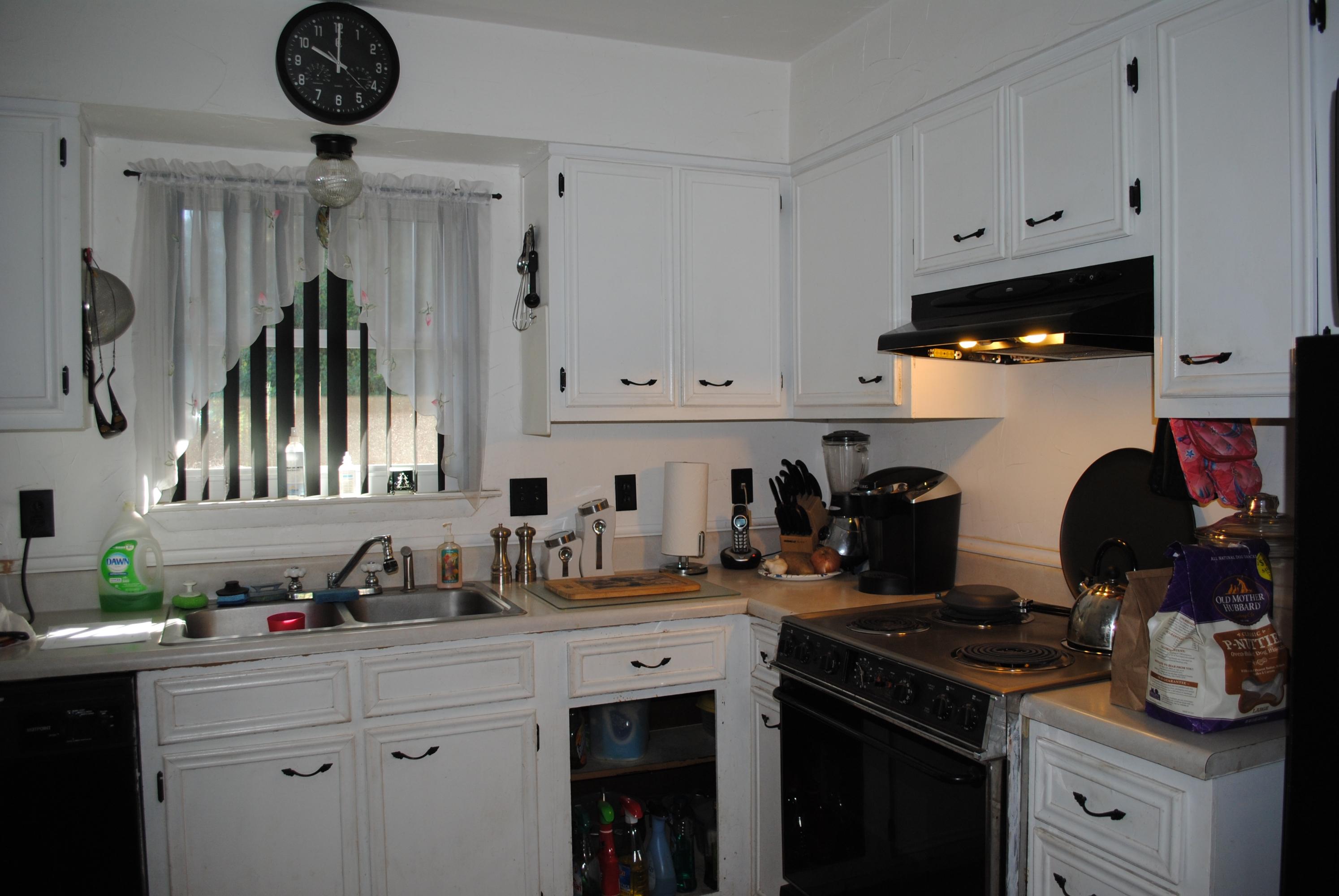 PINEWOOD ESTATES - Residential