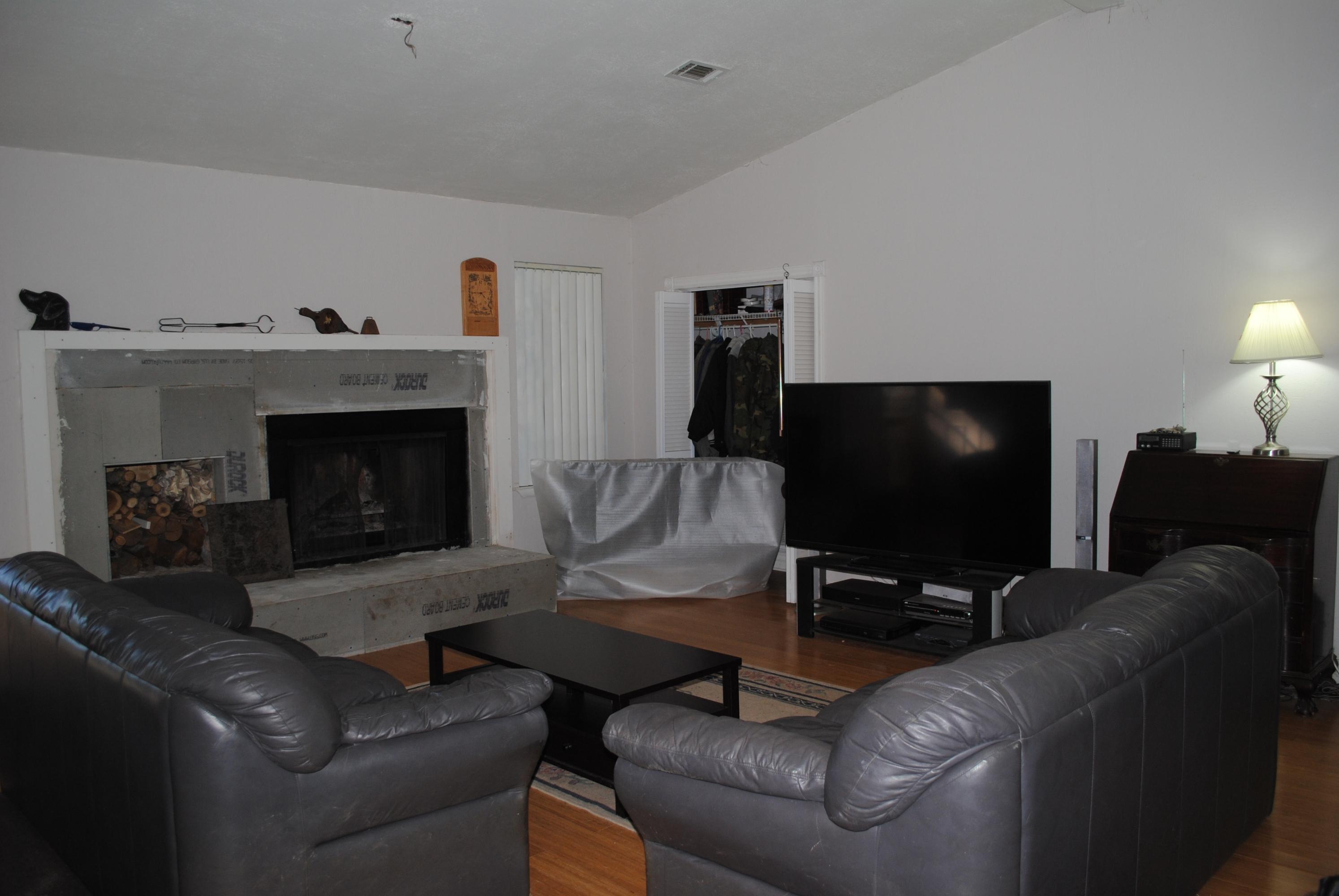 PINEWOOD ESTATES - Residential