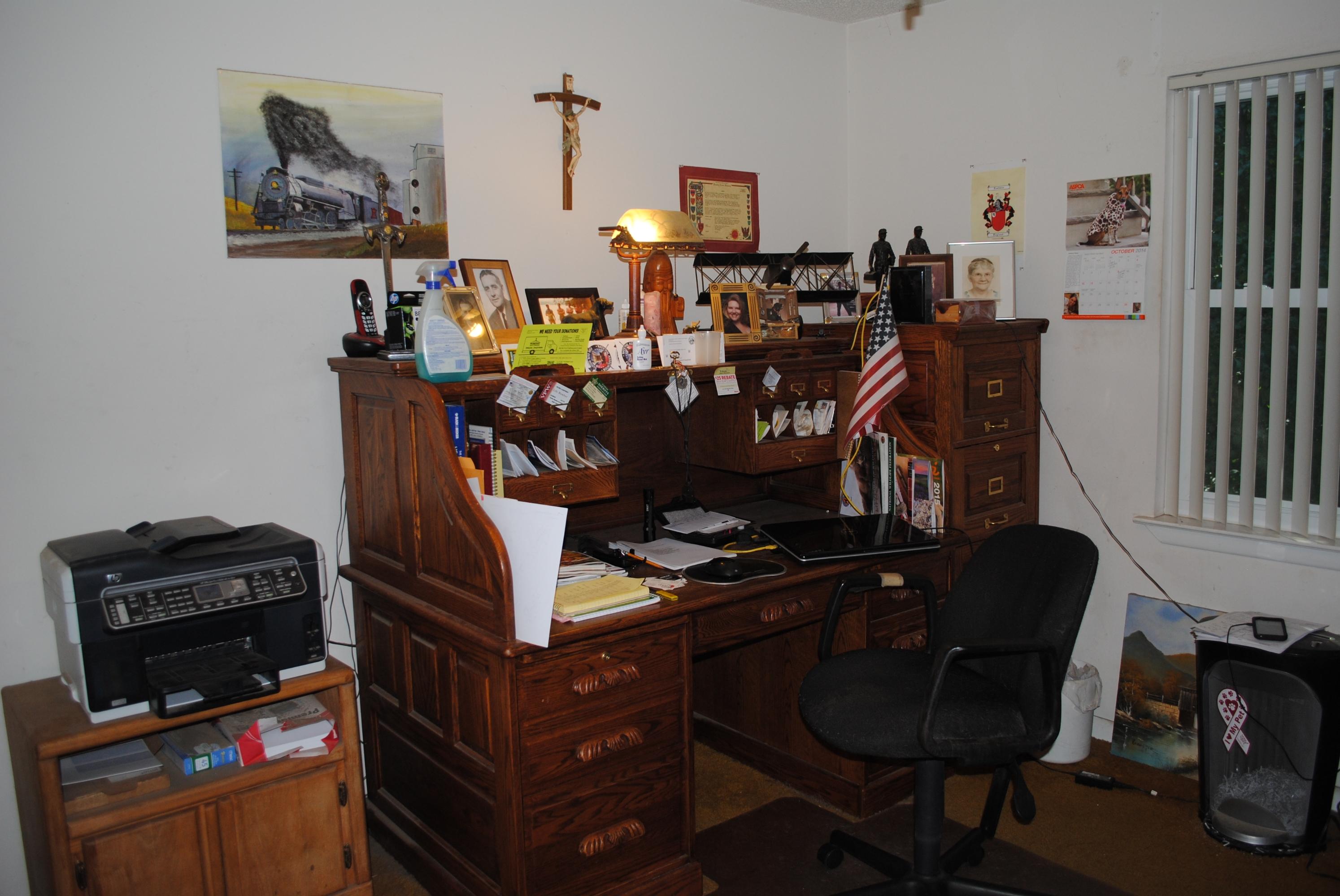 PINEWOOD ESTATES - Residential