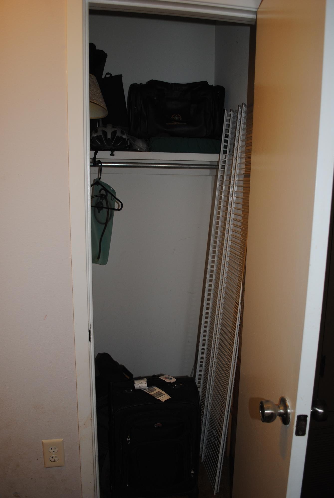 PINEWOOD ESTATES - Residential