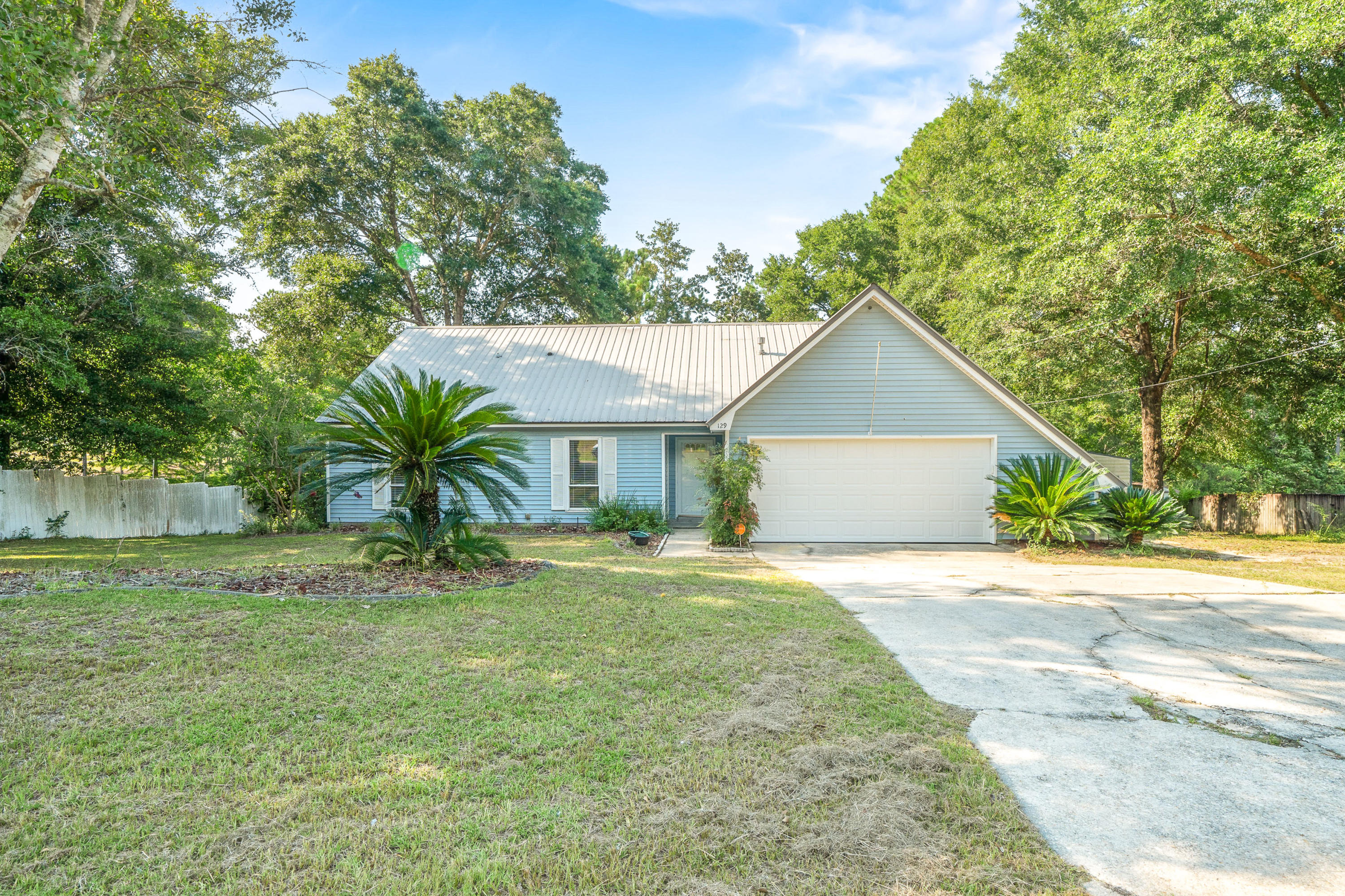 Come take a look at this 5 bedroom home located south of I10! This home features stainless steel appliances, 2 year old tankless water heater, flooring throughout, 2 car garage with new garage door, exterior storage shed with electricity, double vanity in master bathroom & whirlpool tub, and large walk in closet!Schedule a showing today!