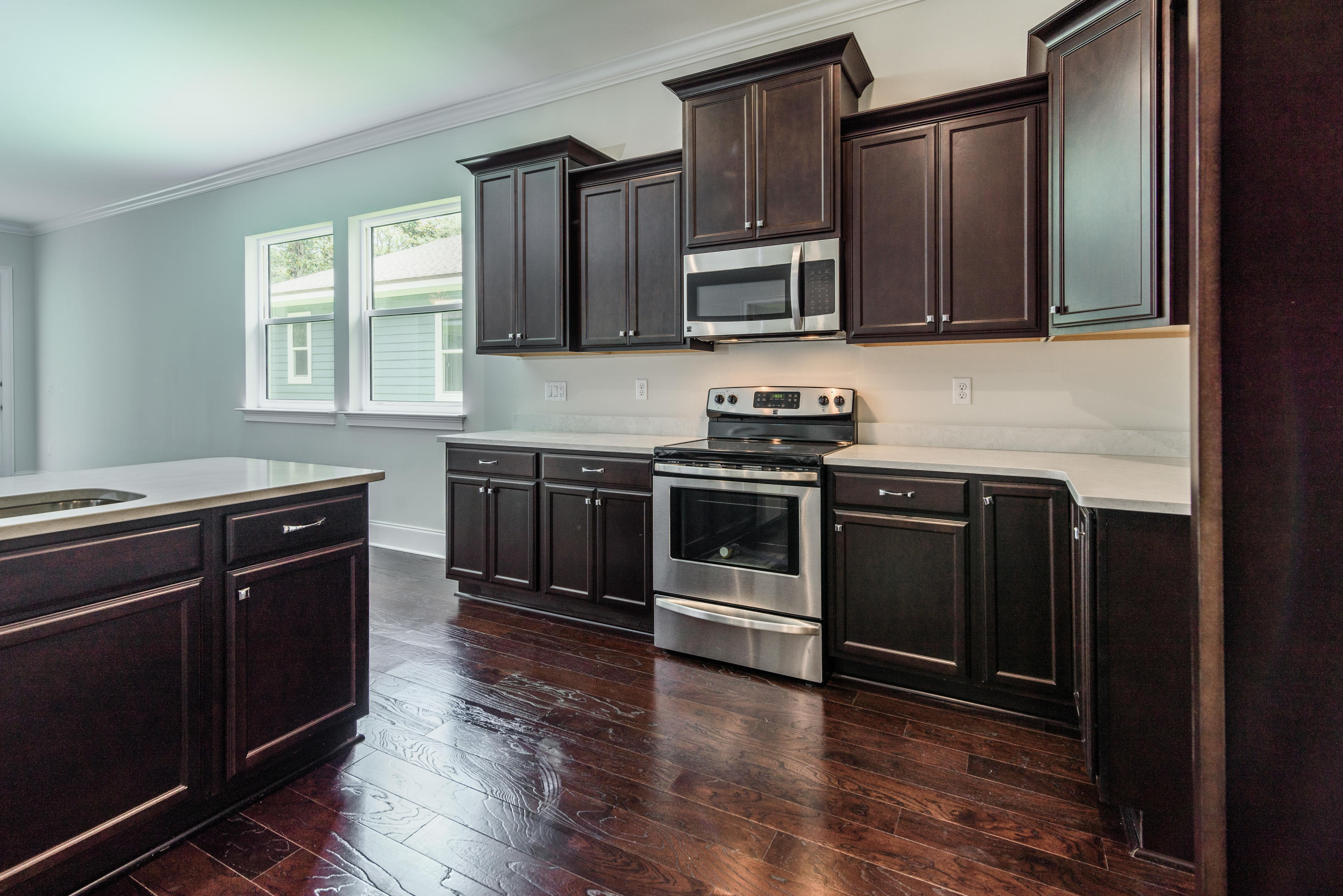 MAGNOLIA BEACH - Residential