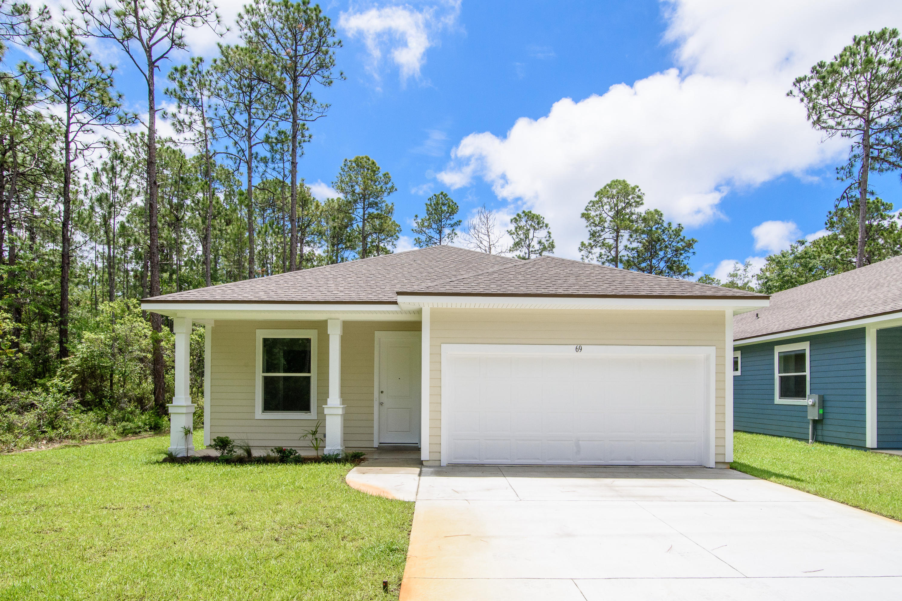 MAGNOLIA BEACH - Residential