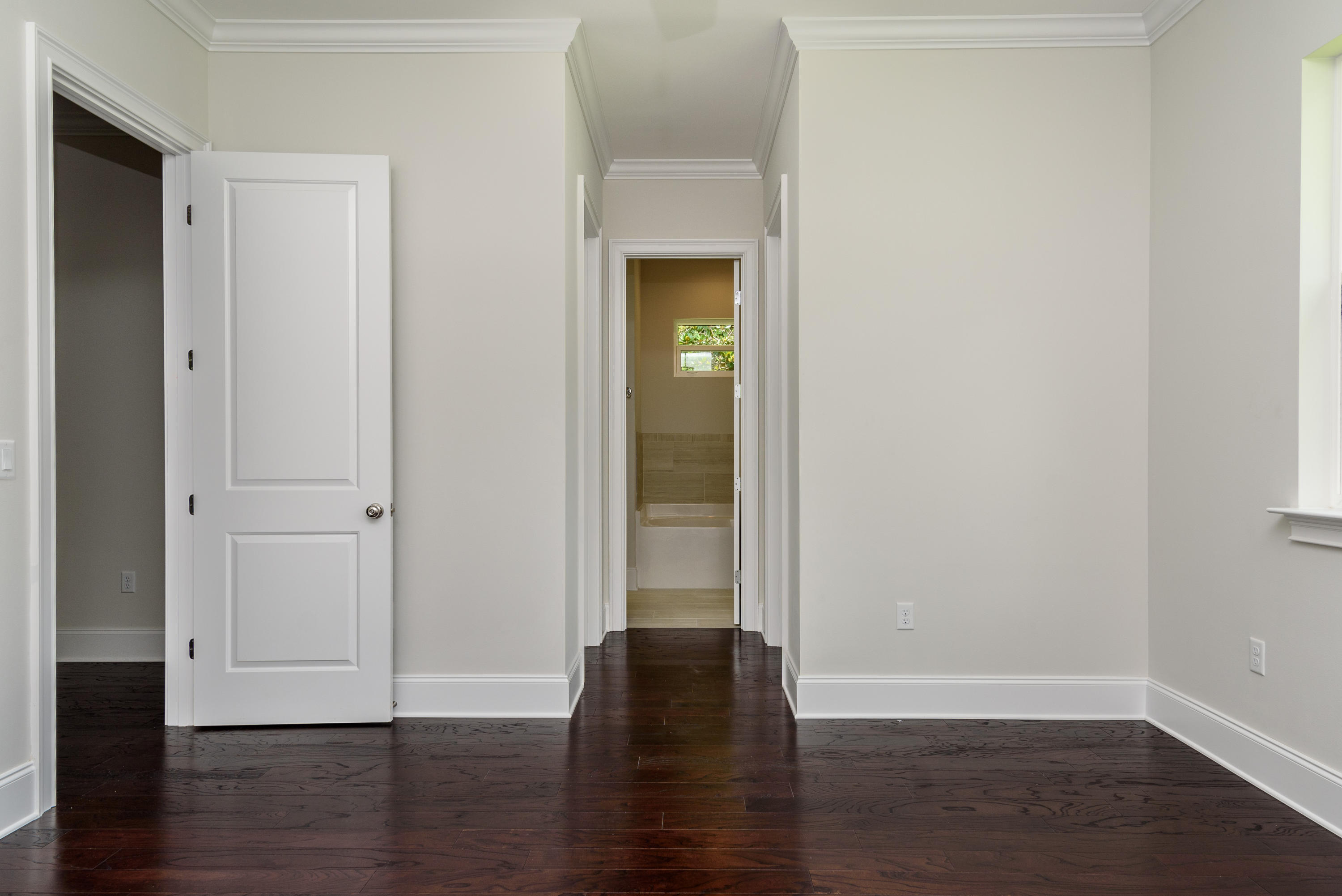 MAGNOLIA BEACH - Residential