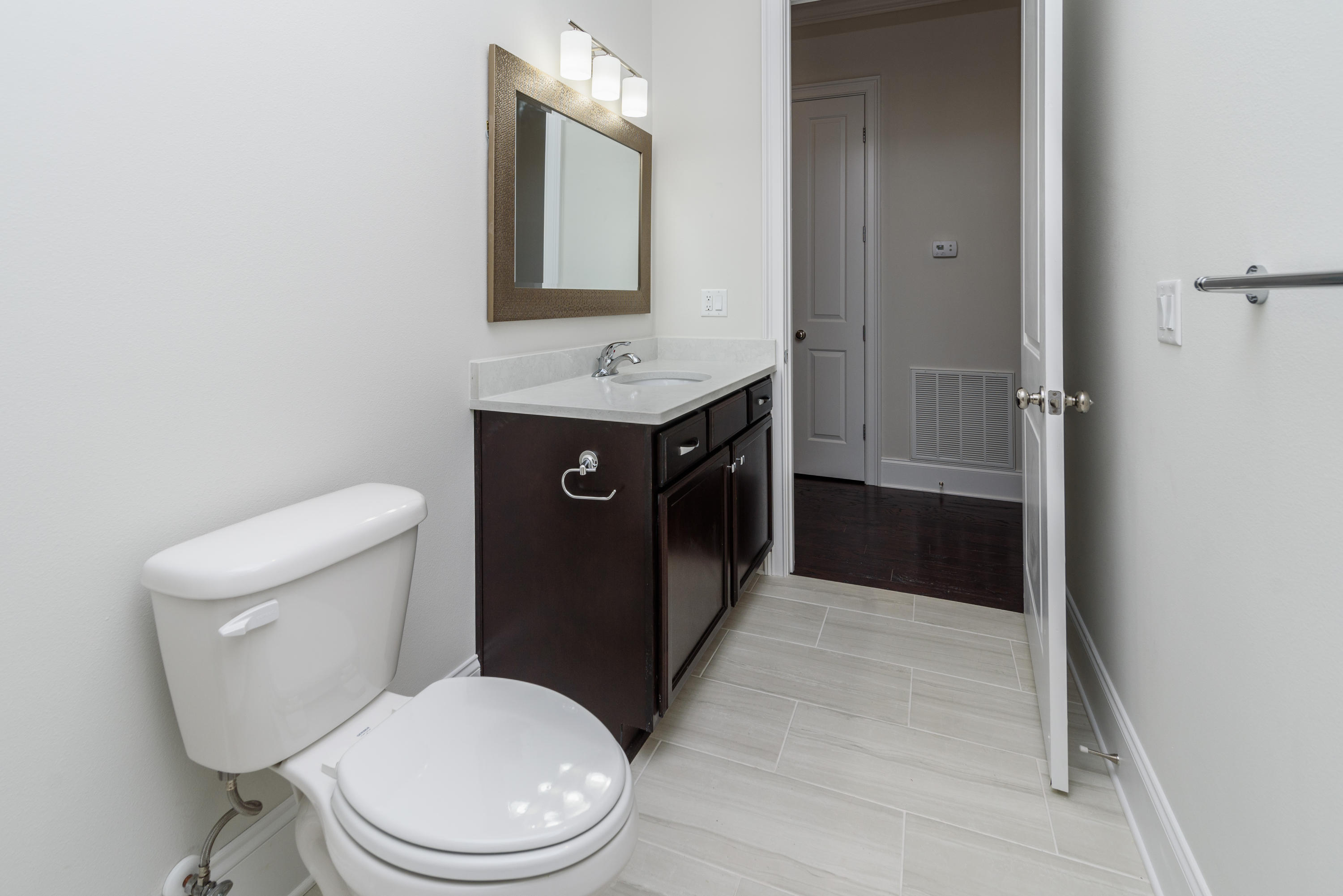 MAGNOLIA BEACH - Residential