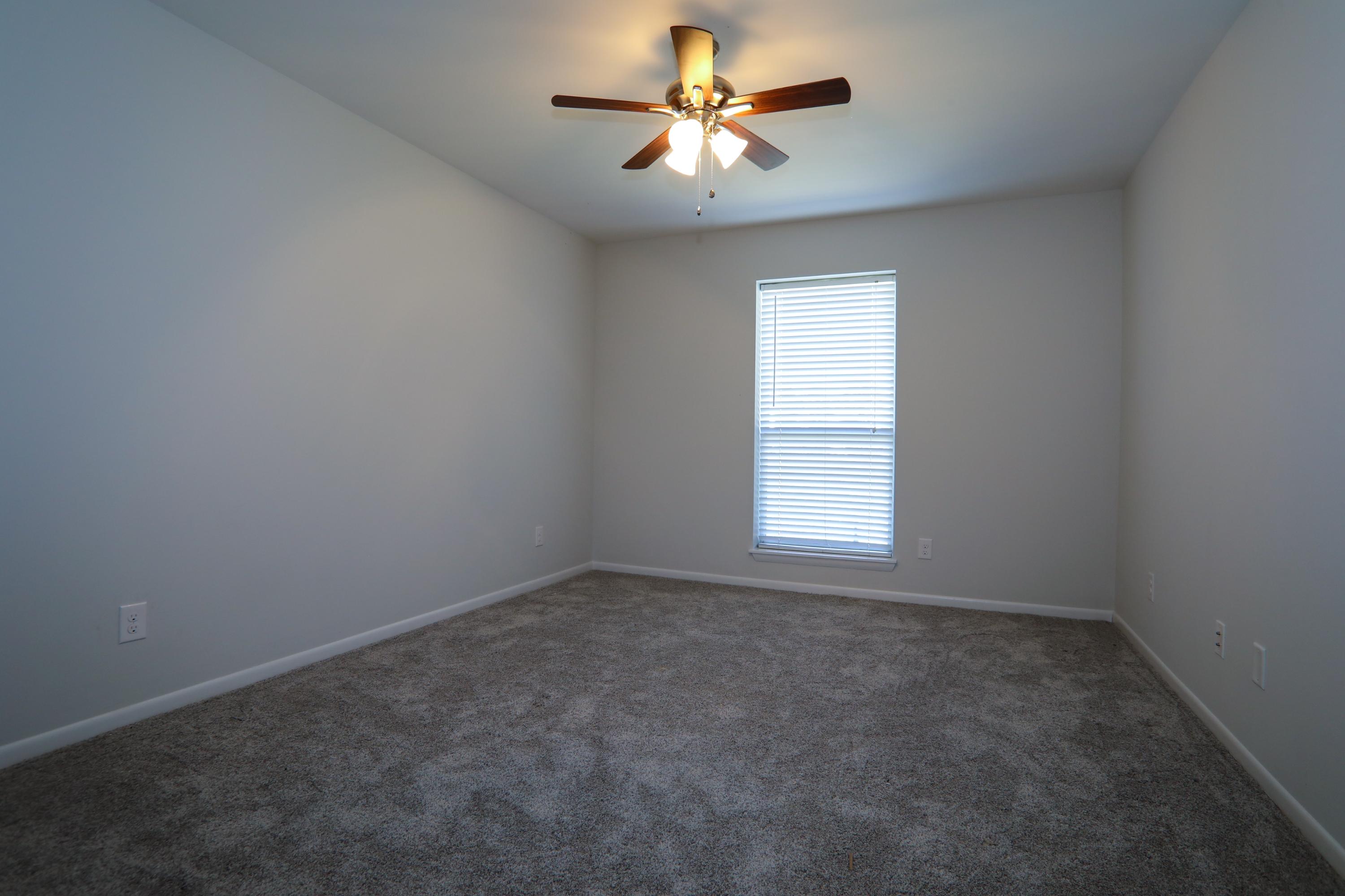 HOLIDAY SHORES ESTATES - Residential