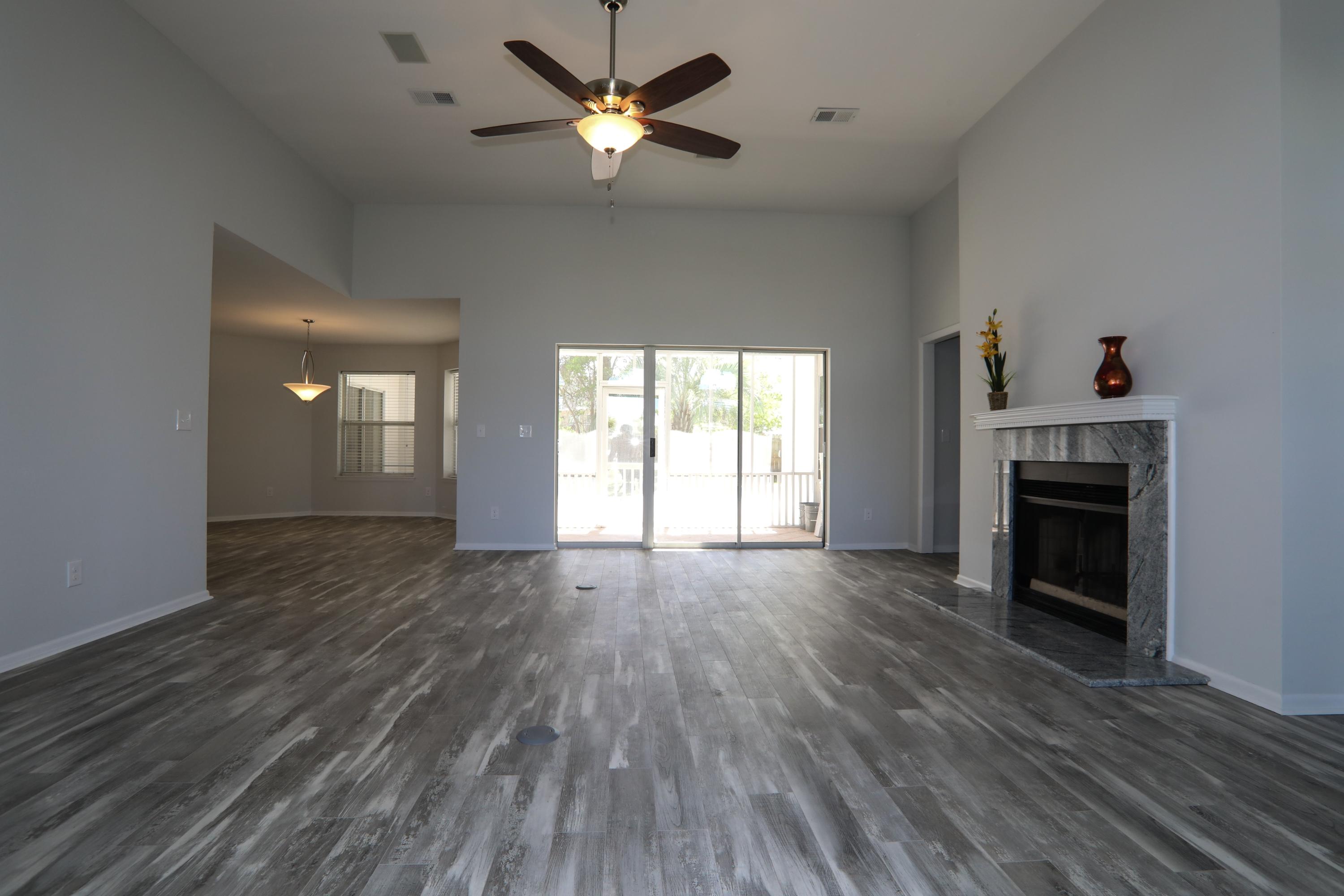 HOLIDAY SHORES ESTATES - Residential