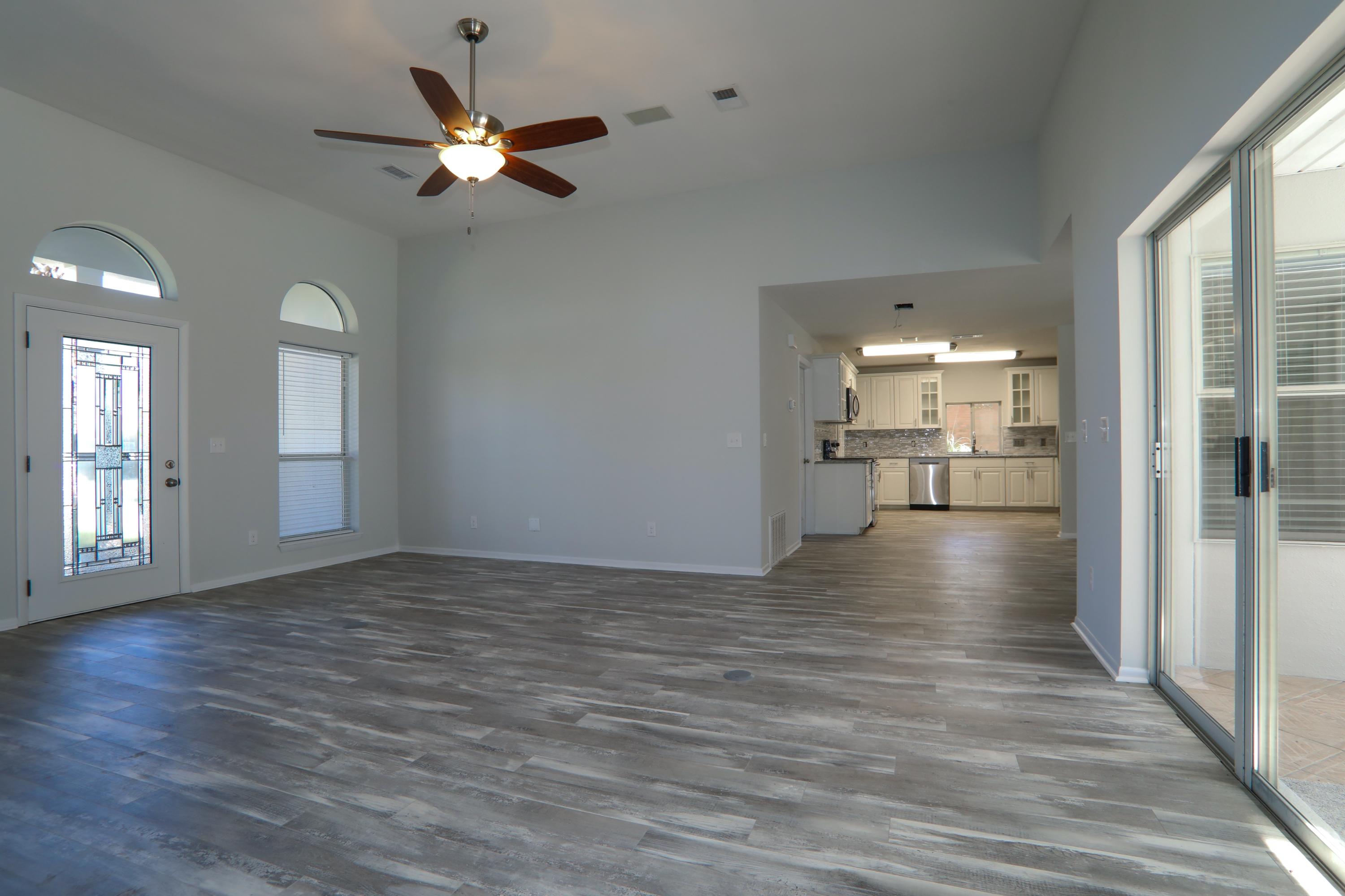 HOLIDAY SHORES ESTATES - Residential