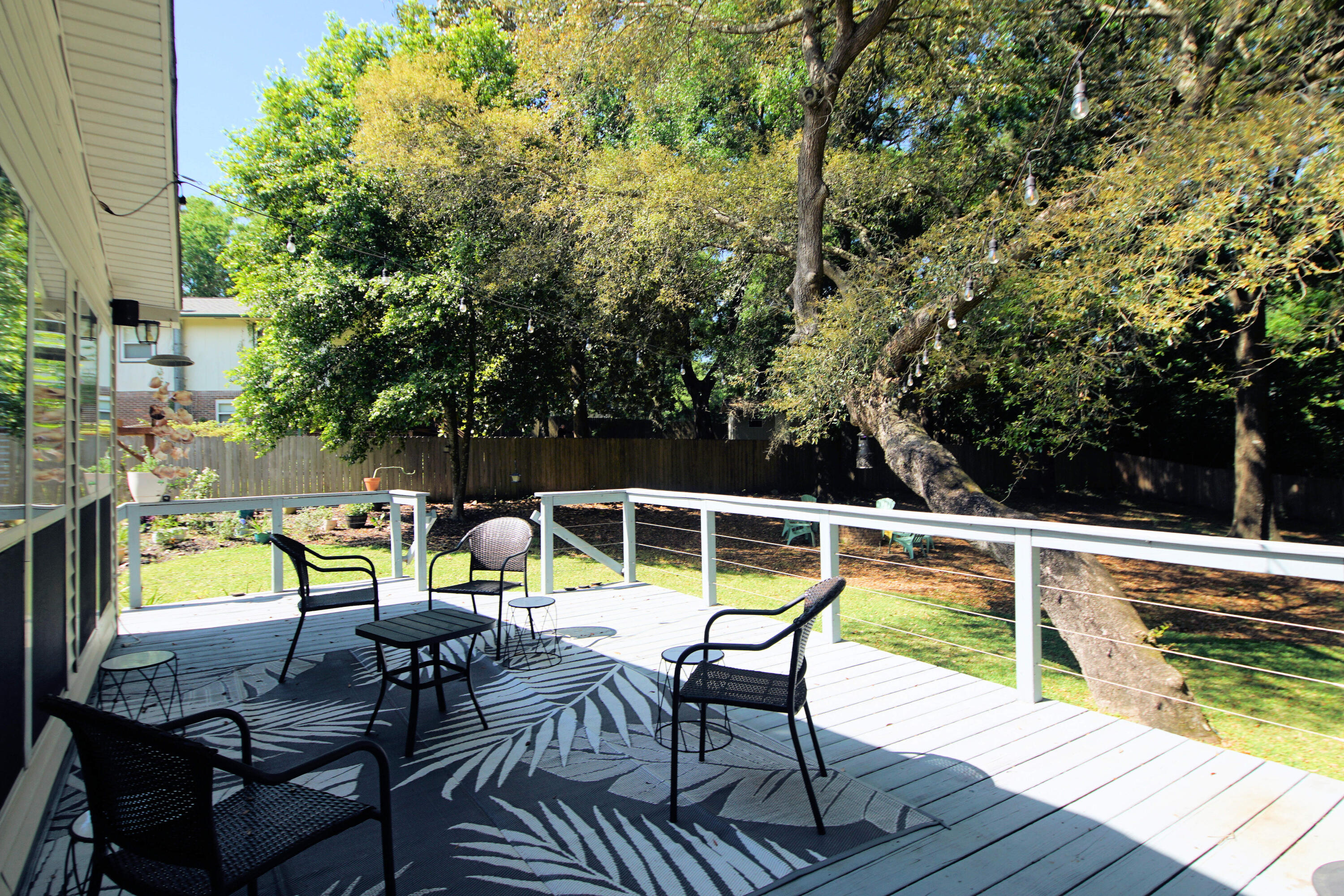 EDGEWATER VILLAGE NORTH - Residential