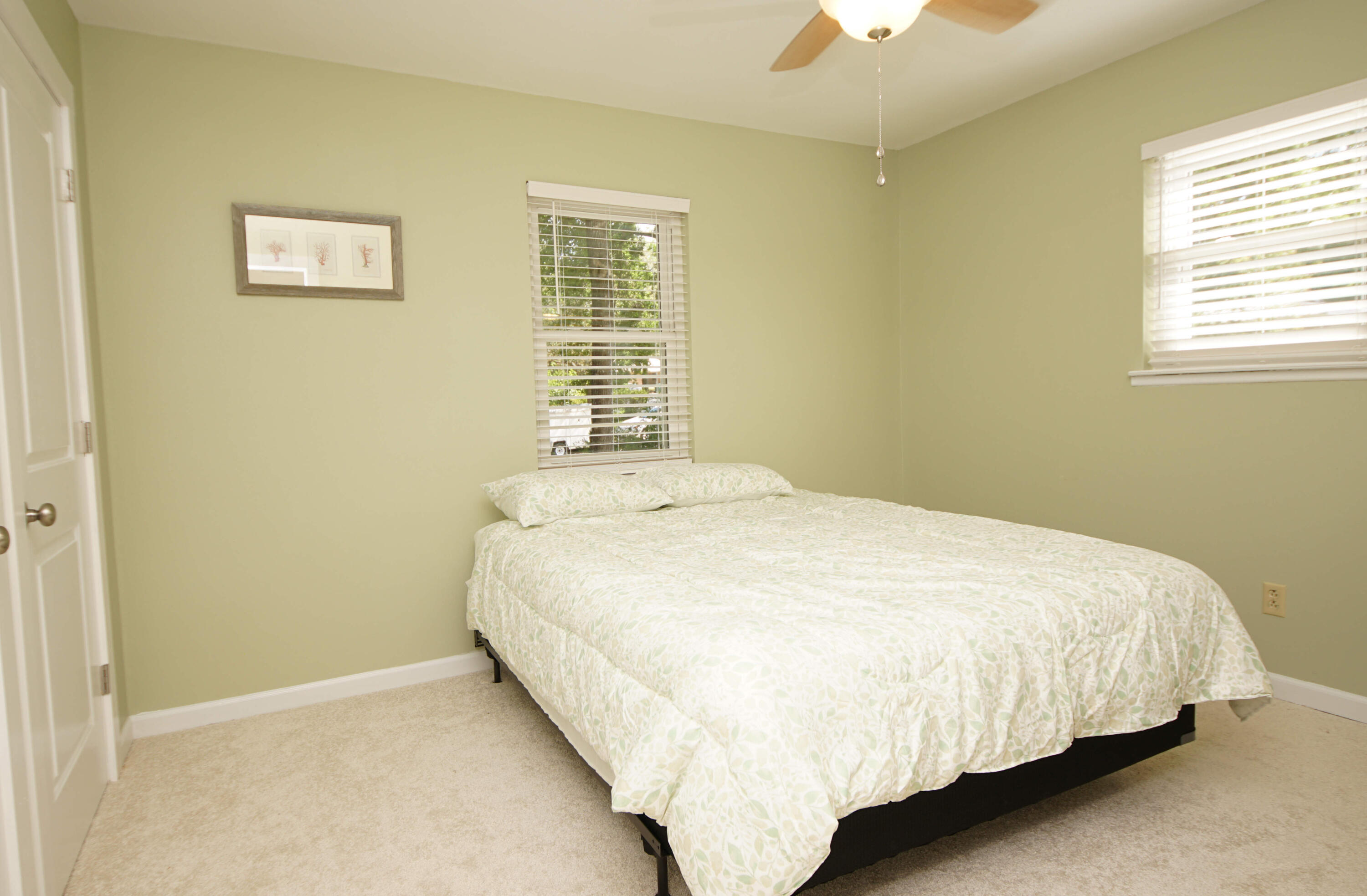 EDGEWATER VILLAGE NORTH - Residential