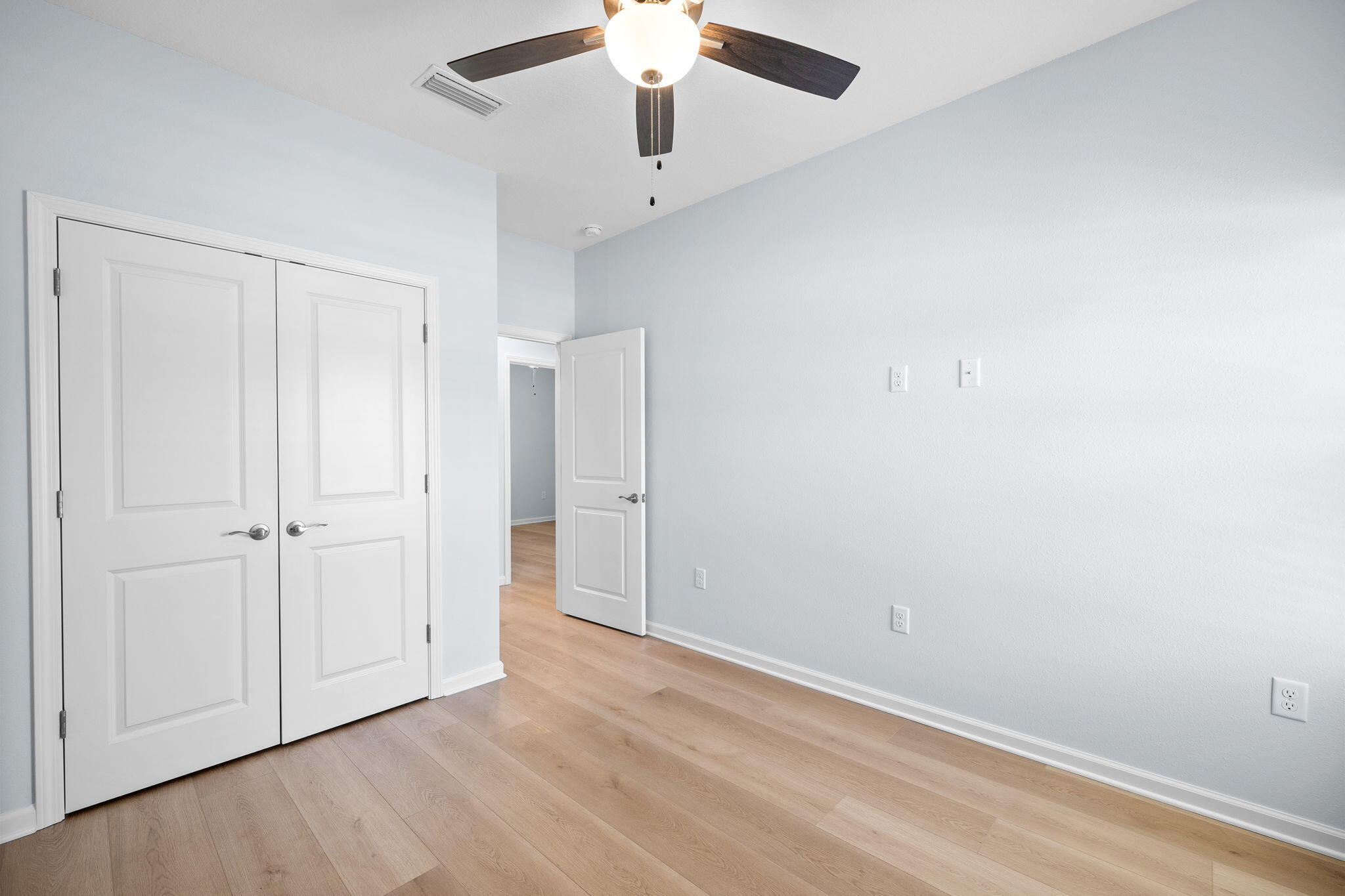 RIVERWALK PH I - Residential