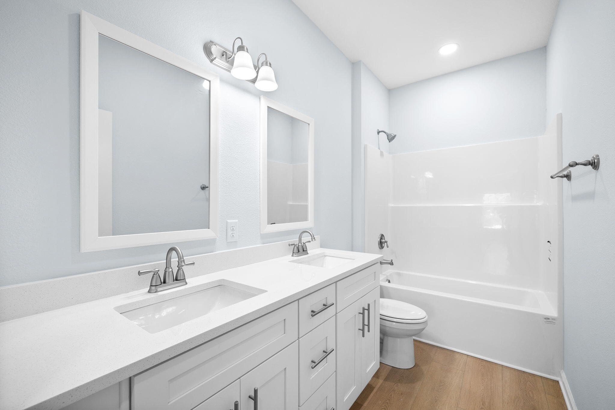 RIVERWALK PH I - Residential
