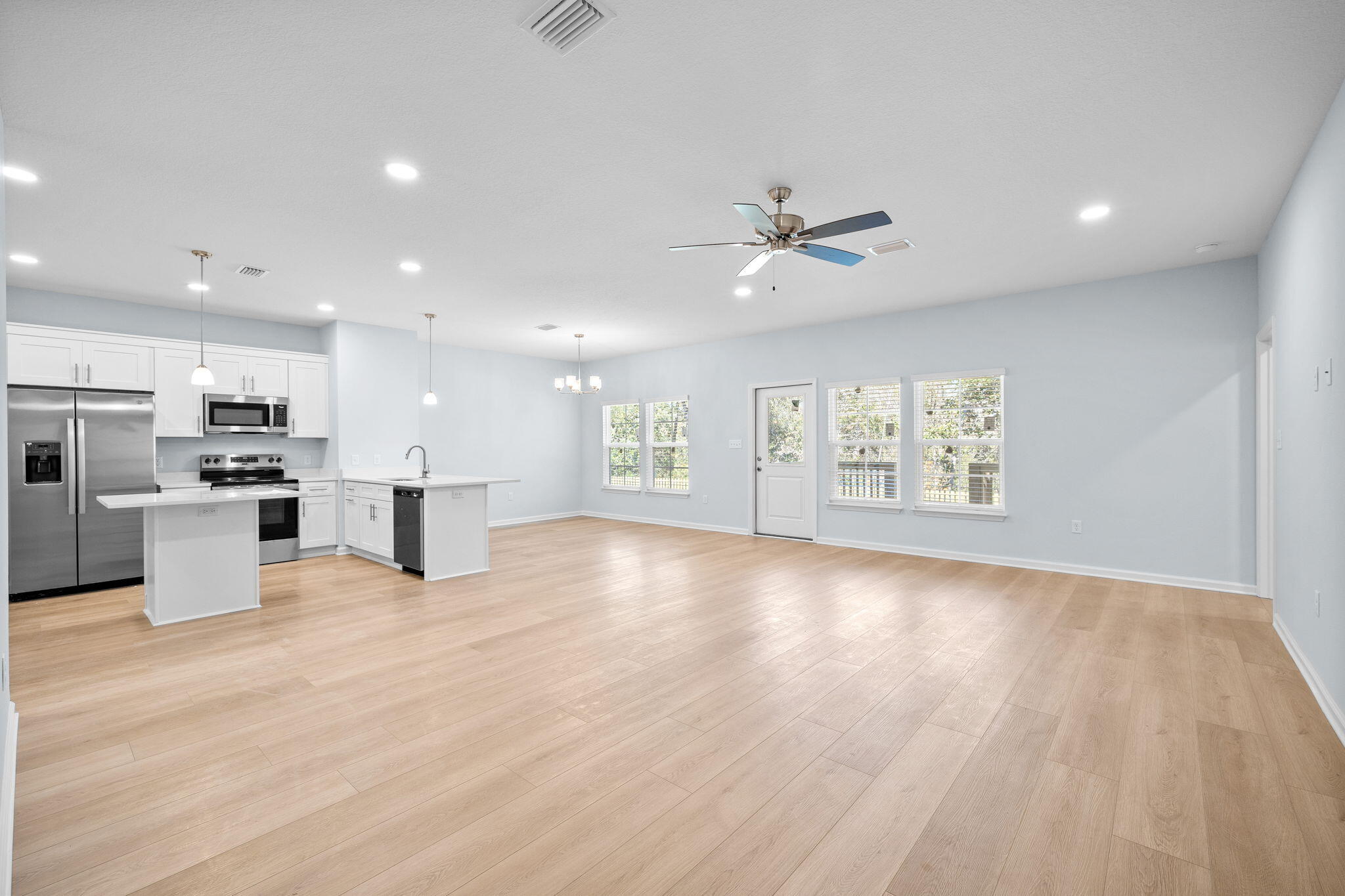 RIVERWALK PH I - Residential