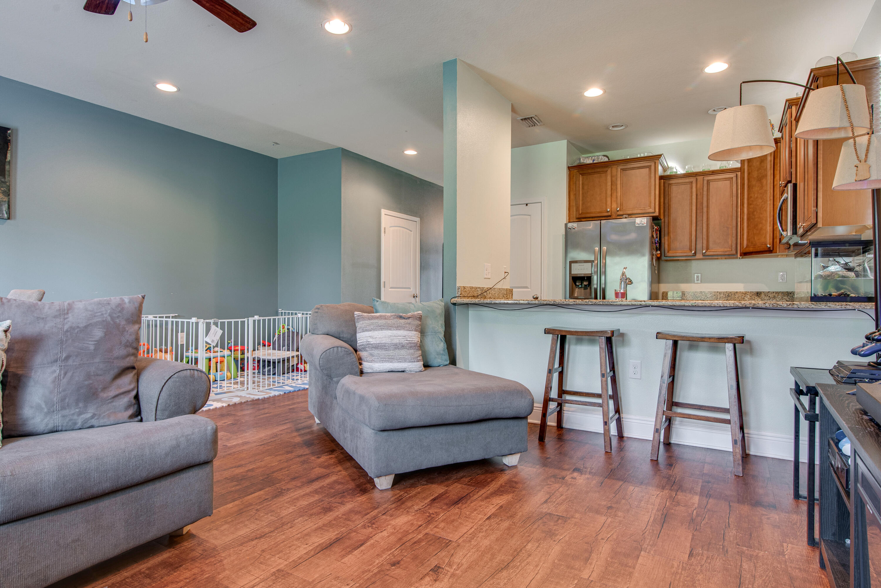 RESERVE POINTE - Residential