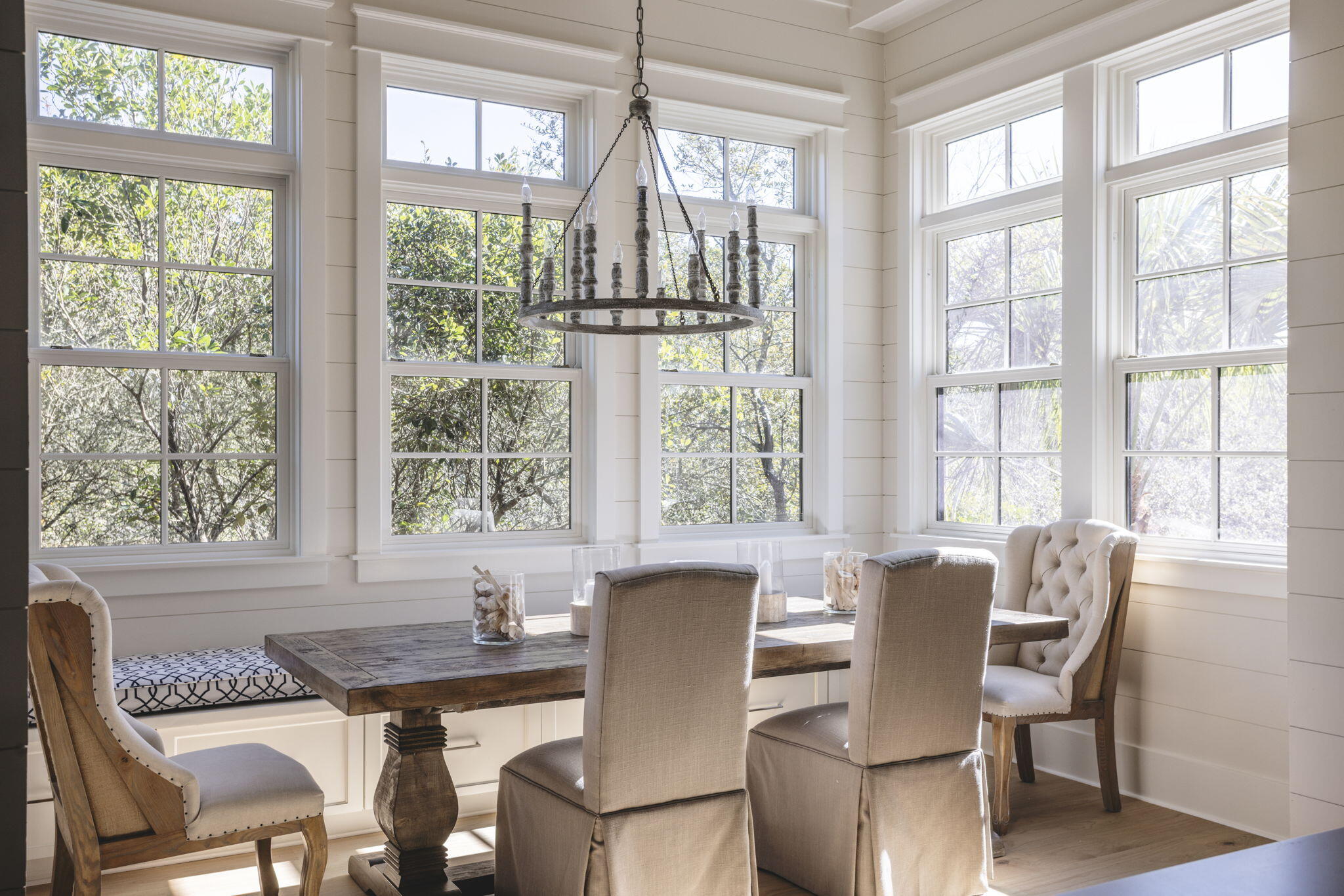 RETREAT THE - Residential