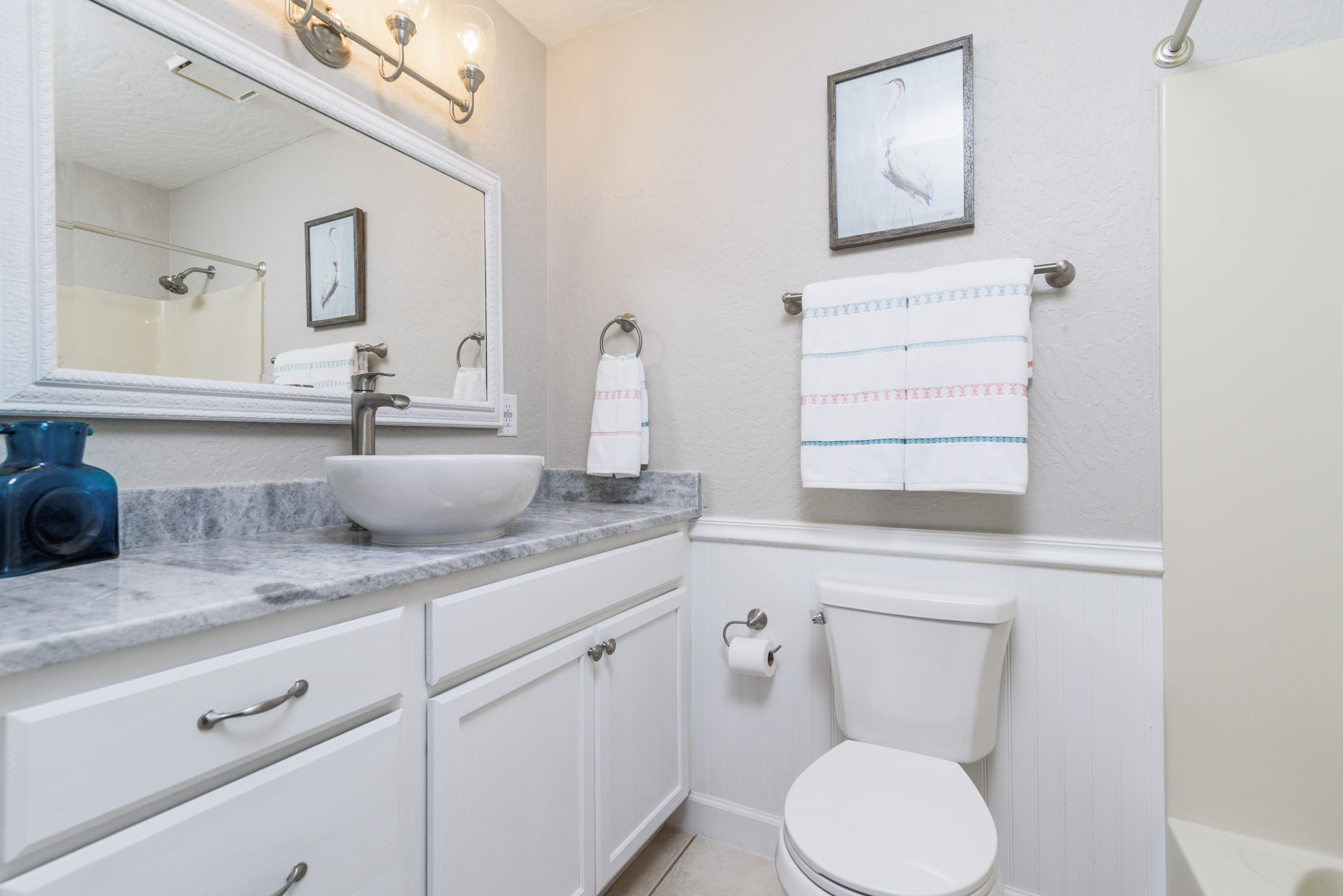 SHOAL TERRACE - Residential