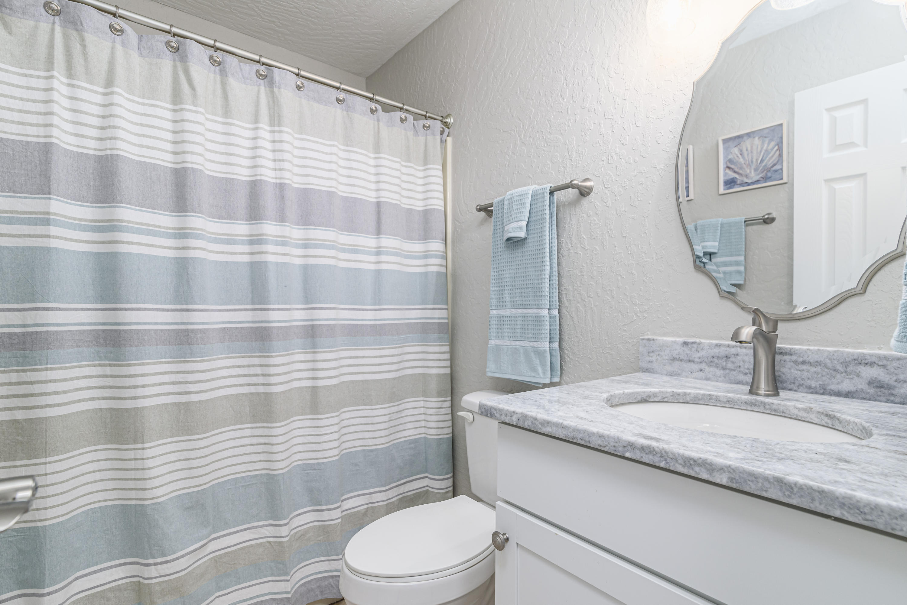 SHOAL TERRACE - Residential